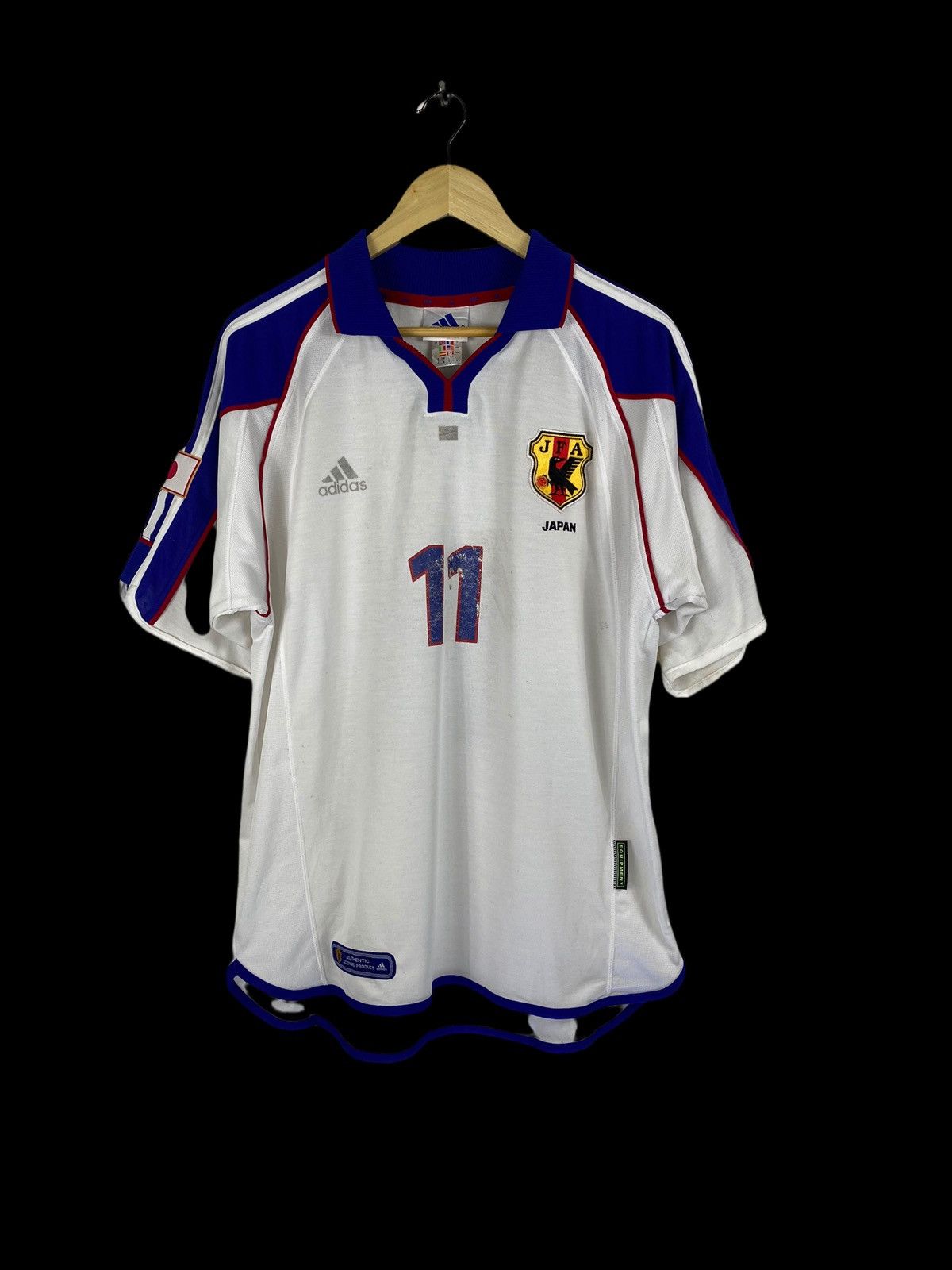 Adidas × Vintage Vintage adidas Japan 2000 away RYUTA jersey Size US L / EU 52-54 / 3 - 1 Thumbnail