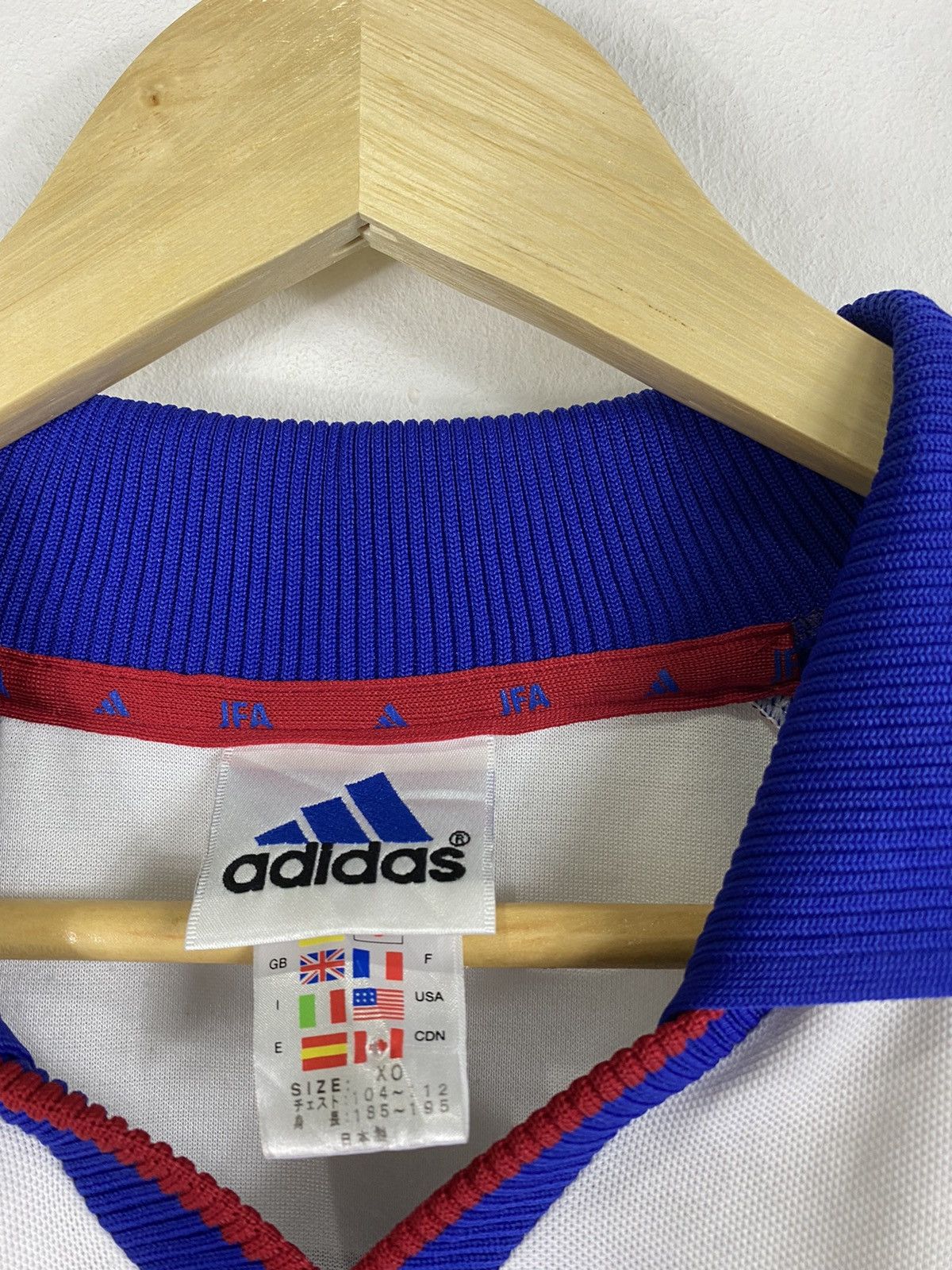 Adidas × Vintage Vintage adidas Japan 2000 away RYUTA jersey Size US L / EU 52-54 / 3 - 5 Thumbnail