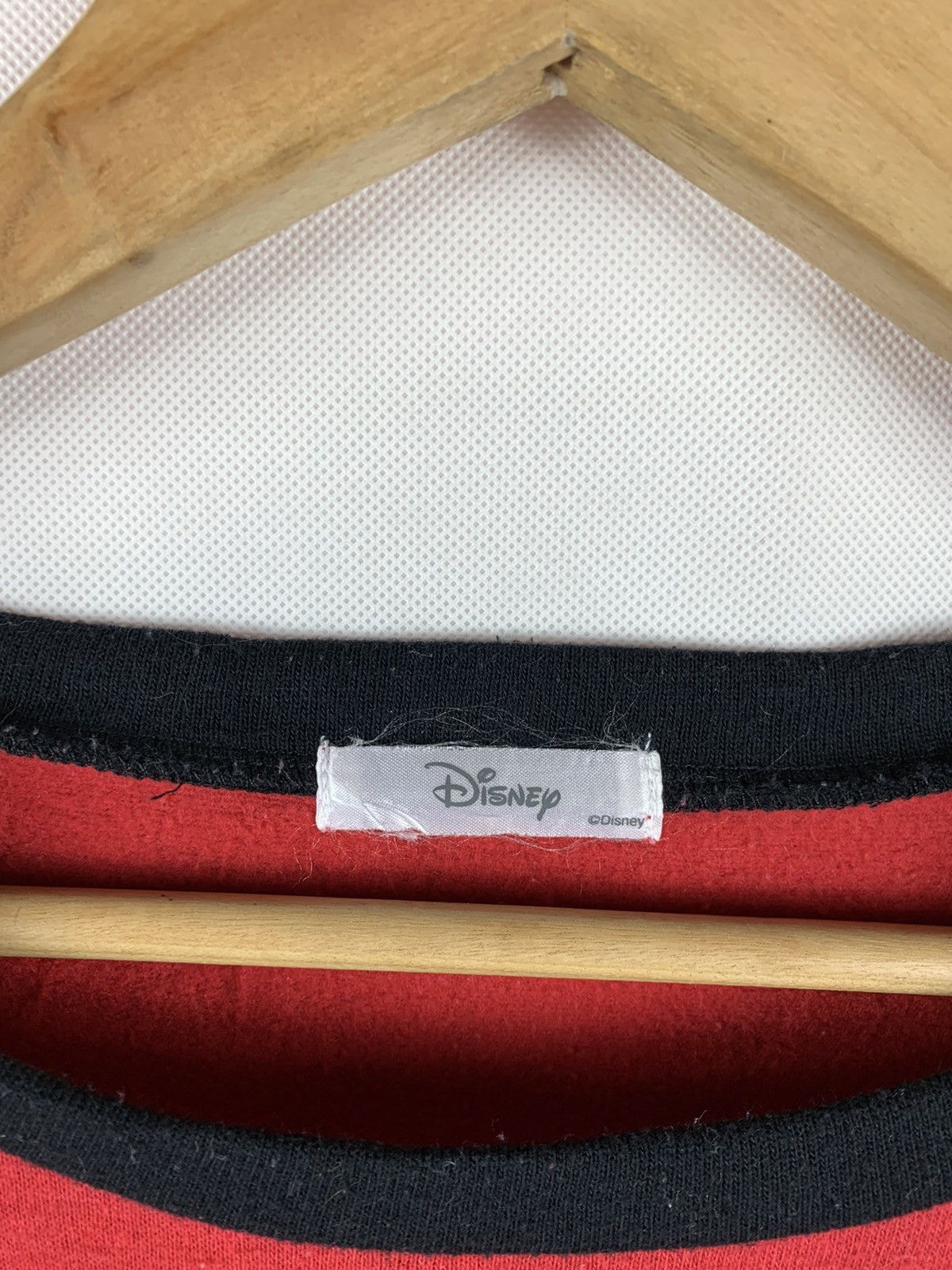 Disney × Mickey Mouse Rare!! Mickey Mouse and Minnie Mouse Sweatshirt Size US S / EU 44-46 / 1 - 3 Thumbnail