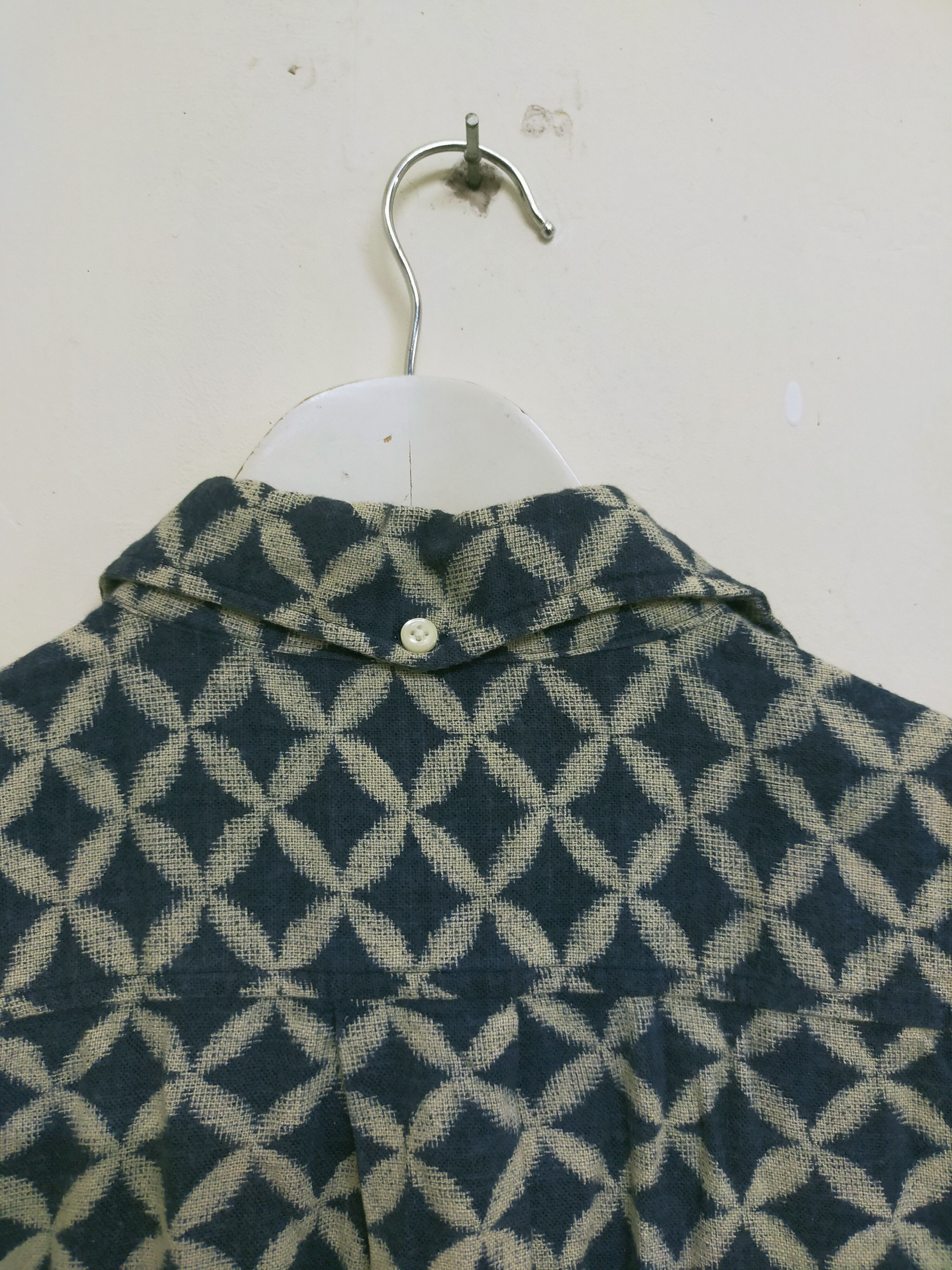 Hawaii japanese button up