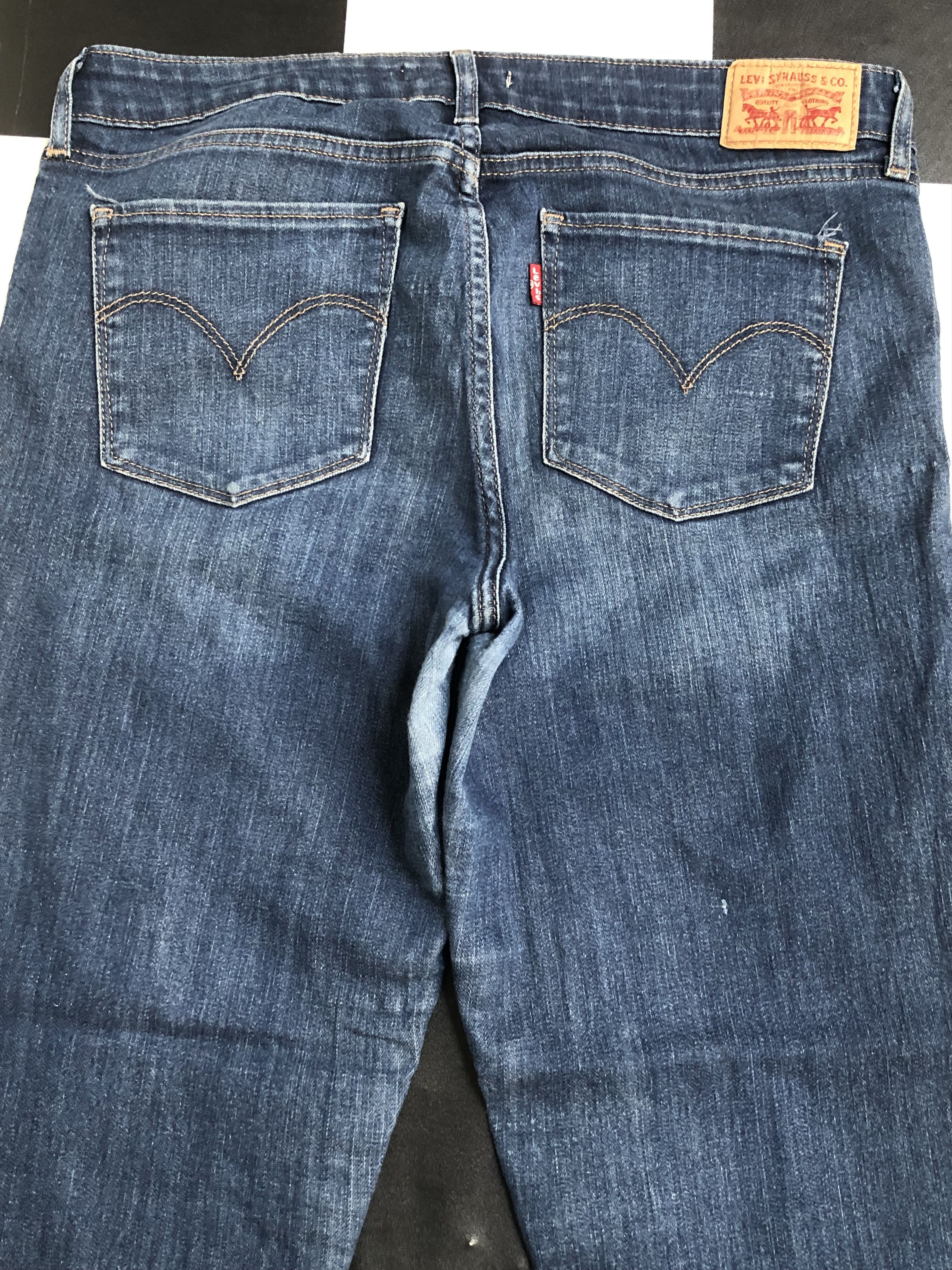 Levis 711 Skinny Denim Jean L293