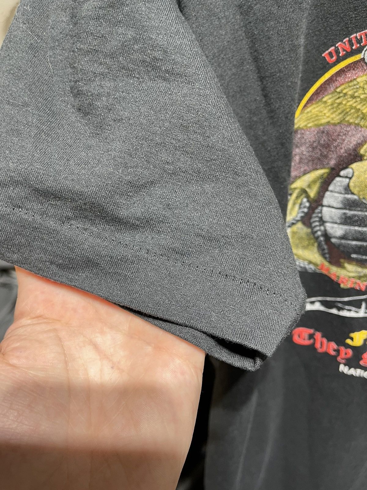 Vintage Vintage 1990s Single Stitch USMC Big Graphic Shirt Size US L / EU 52-54 / 3 - 3 Thumbnail