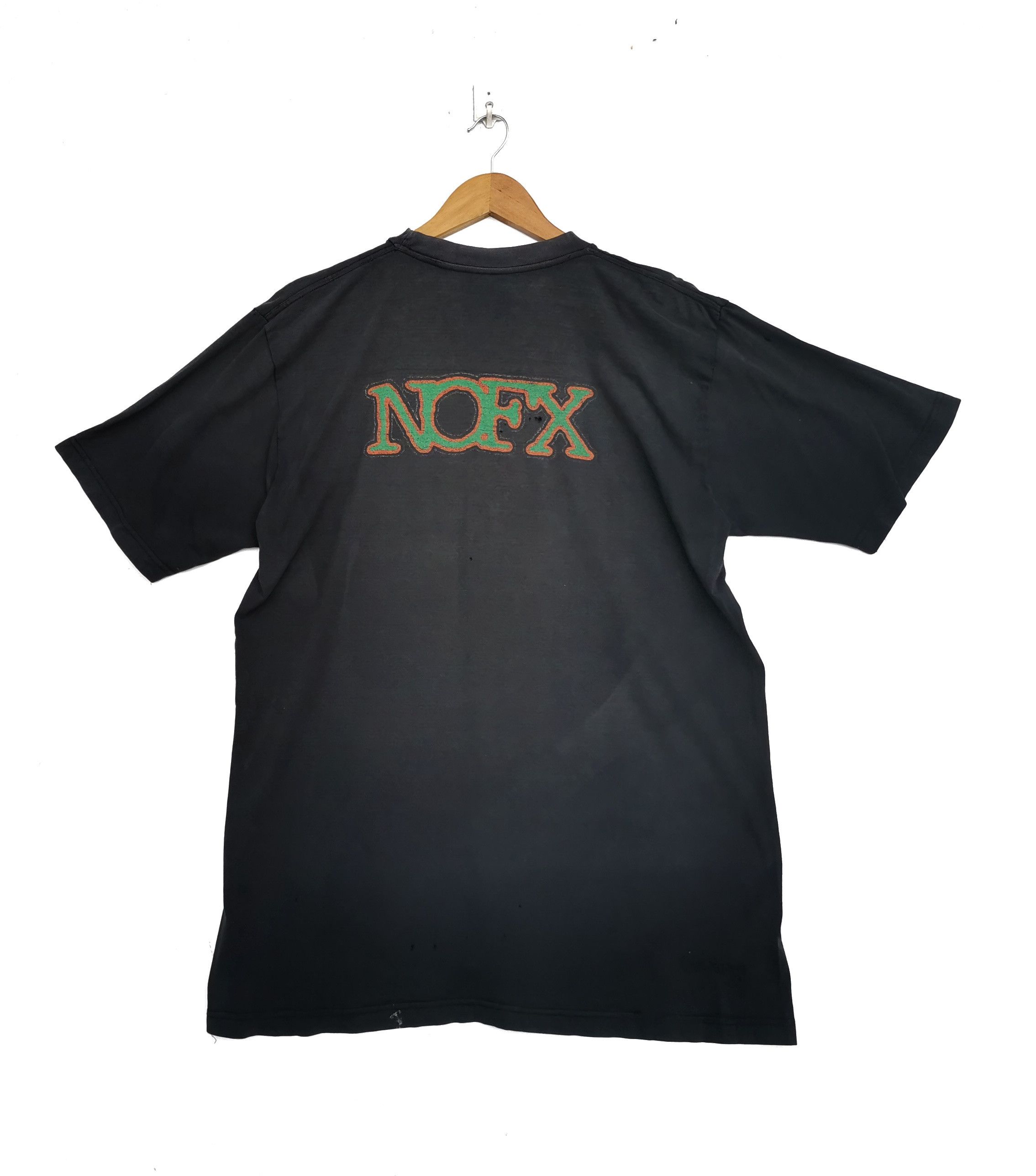 Band Tees × Vintage 🔥Mega Rare🔥Vintage 1995 NOFX x THRASHER Hard To Find T-Shirt Size US L / EU 52-54 / 3 - 2 Thumbnail