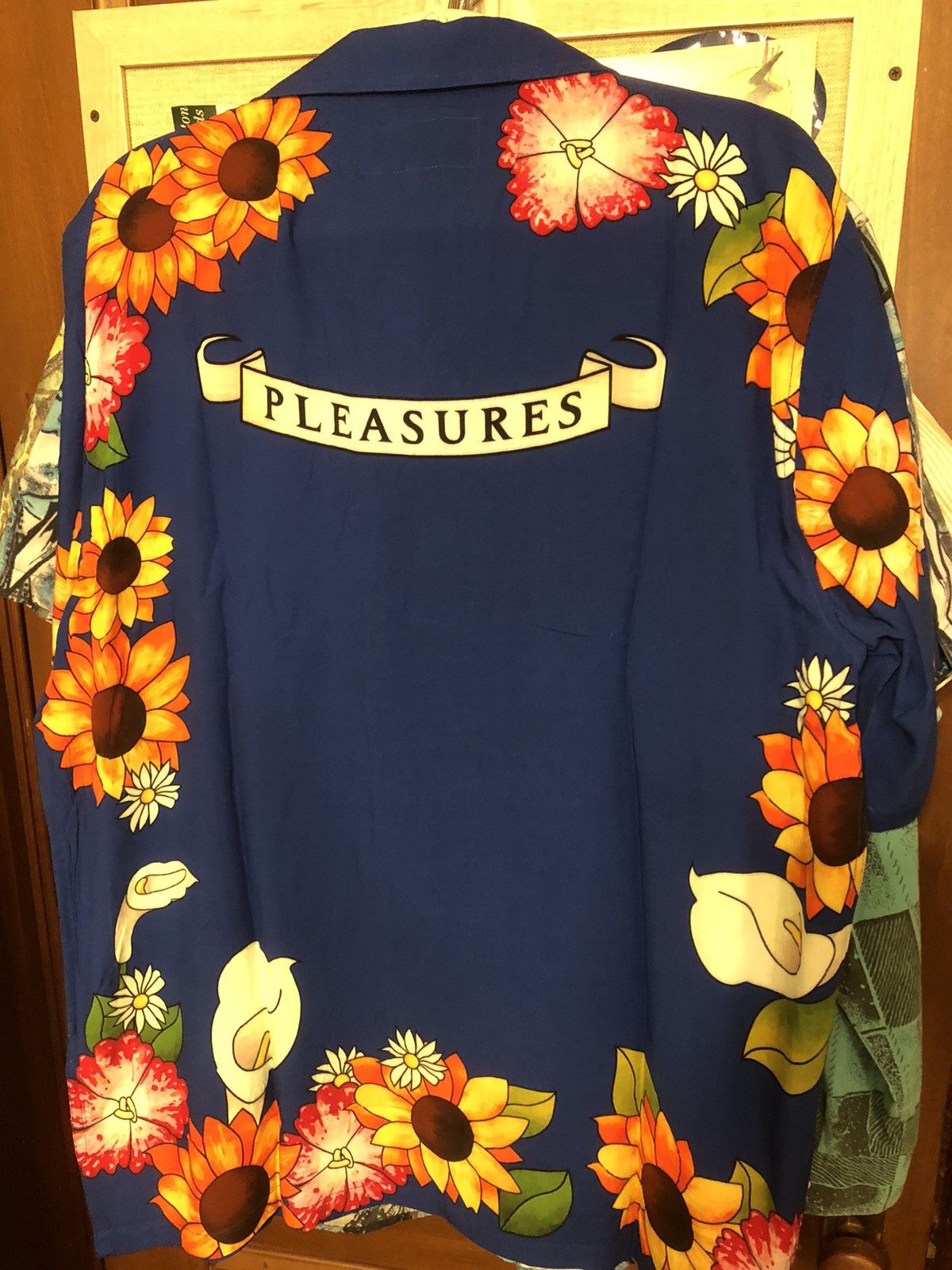Pleasures Pleasures Gangster Romeo + Juliet Camp Shirt Size US L / EU 52-54 / 3 - 9 Thumbnail