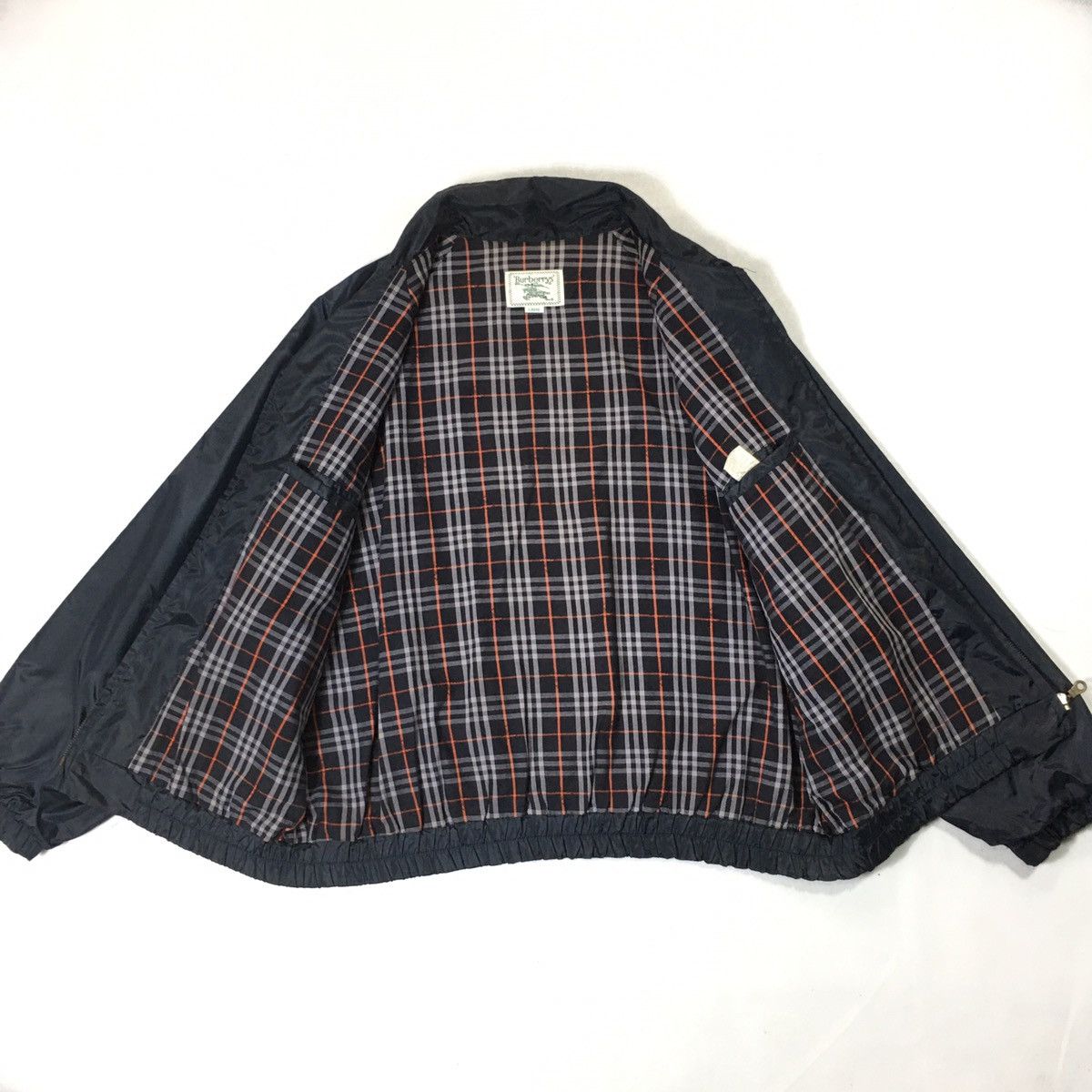 Burberry × Burberry Prorsum × Vintage Vintage Burberrys Nova Check Lining Zipper Light Jacket Size US L / EU 52-54 / 3 - 3 Thumbnail