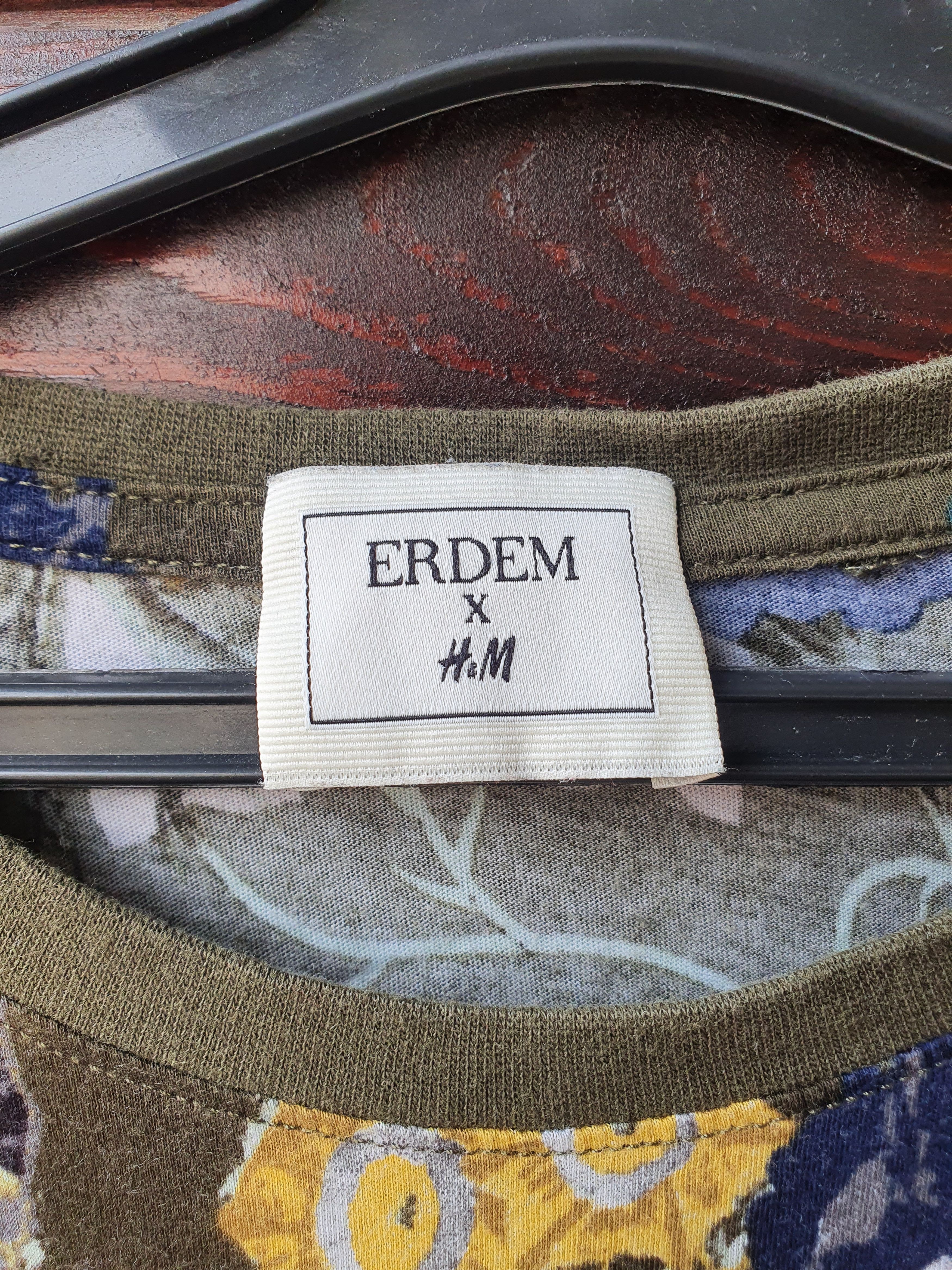 Erdem × H&M Erdem x H&M Spell Out SWAG Floral tee,sz S Size S / US 4 / IT 40 - 7 Thumbnail