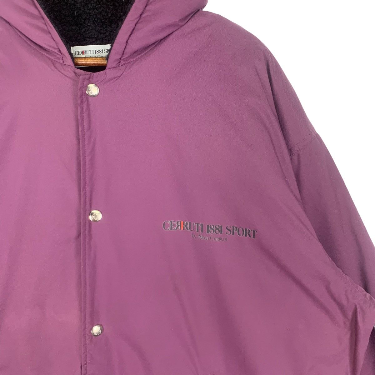 Other Vintage Nino Cerruti 1880 Hooded Windbreaker Light Jacket Size US XL / EU 56 / 4 - 4 Thumbnail