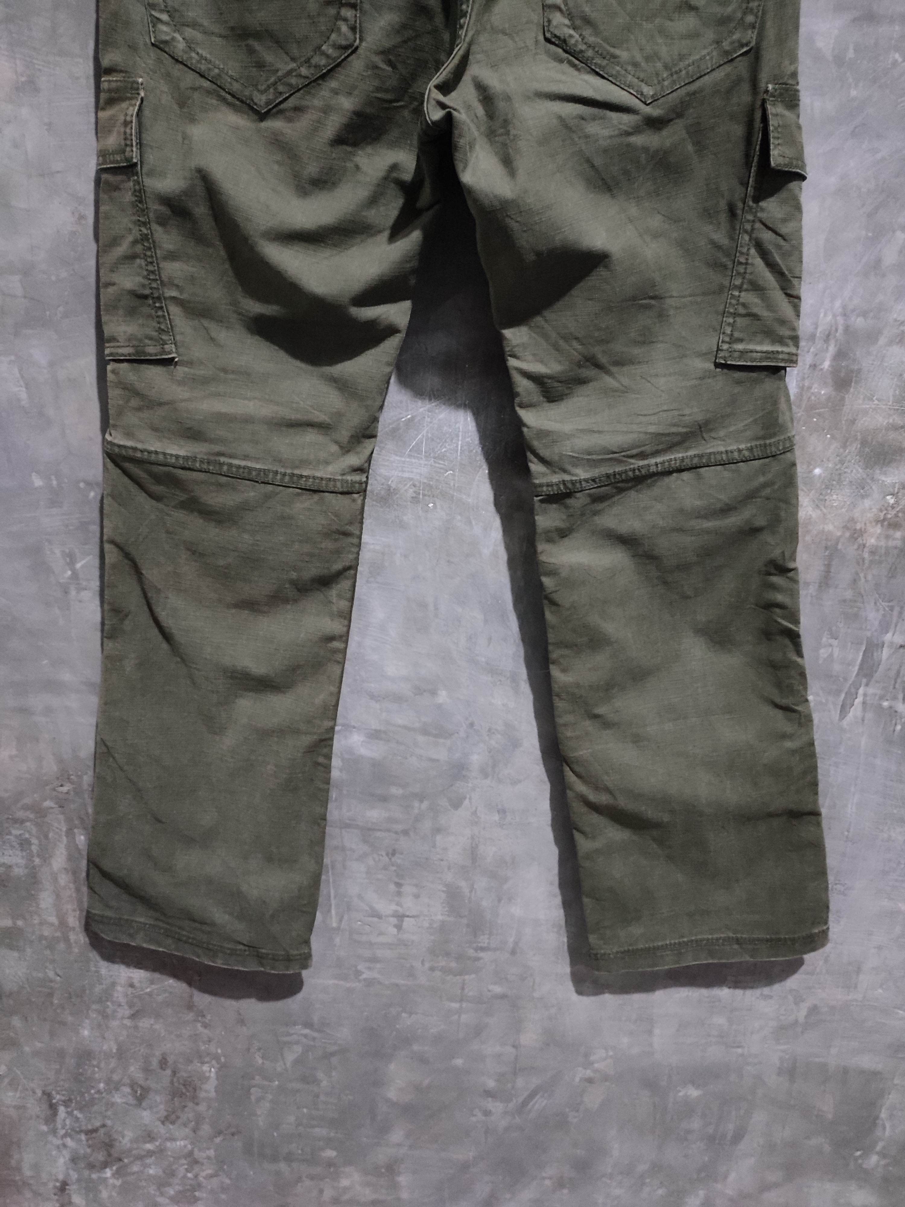 Japanese Brand 🔥Drug Store Olive Cargo Flared Pants Size US 33 - 8 Thumbnail