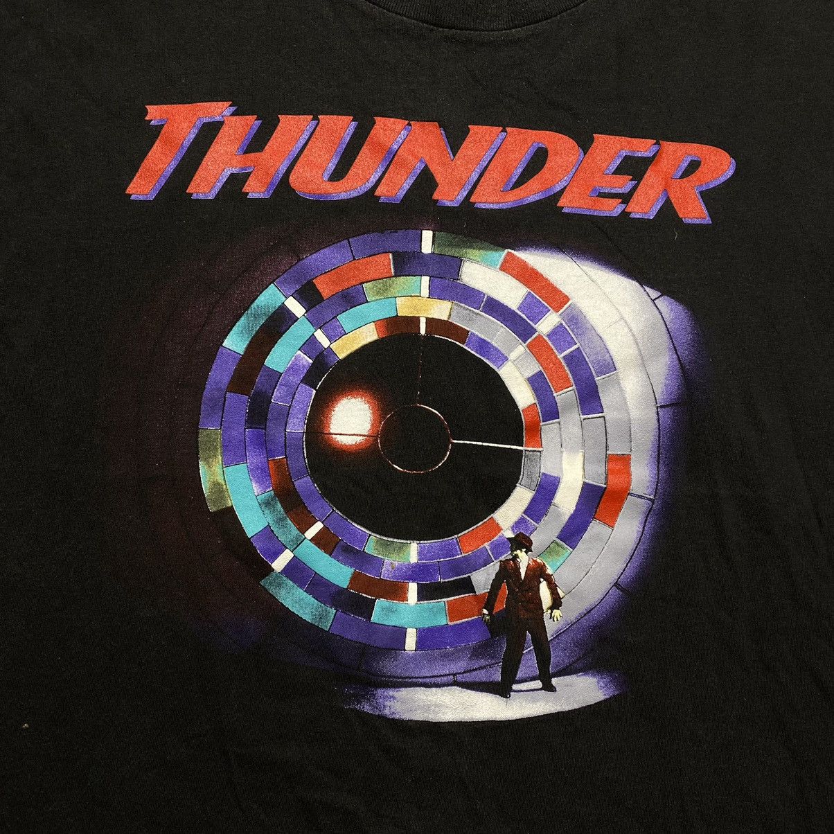 Band Tees VINTAGE 1995 THUNDER TOUR BEHIND CLOSED DOORS TEE Size US L / EU 52-54 / 3 - 3 Thumbnail
