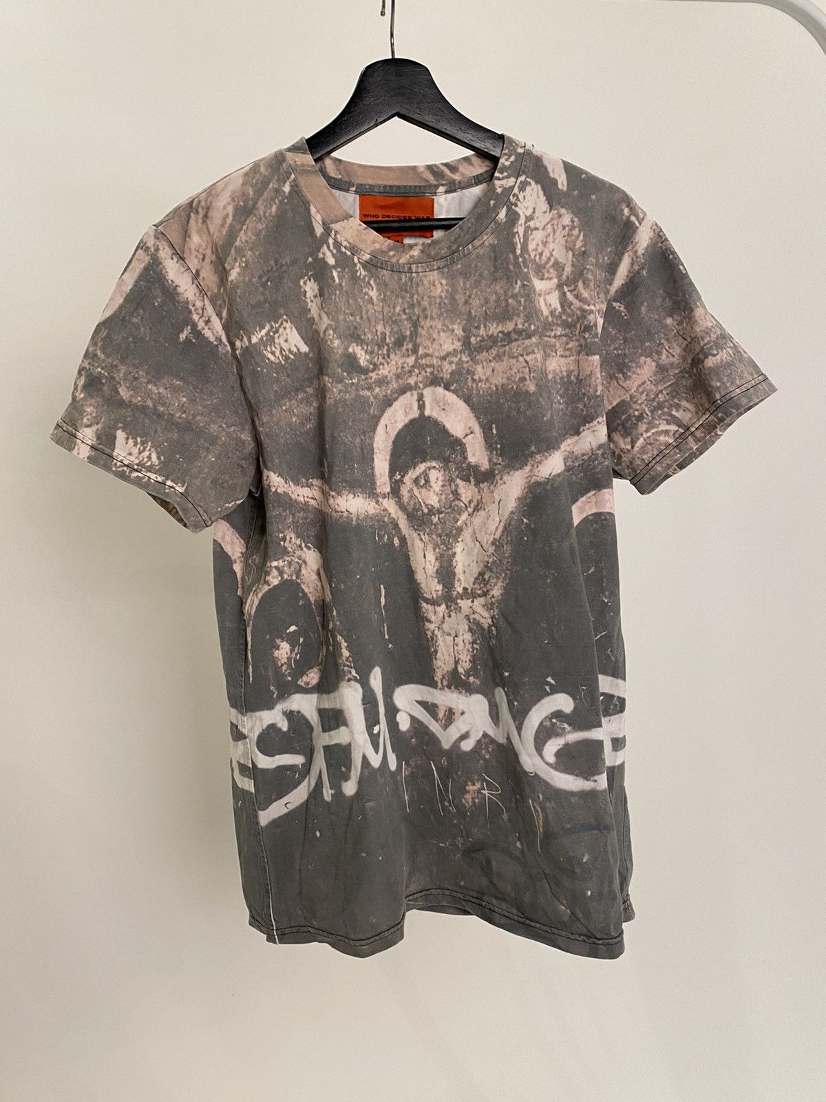 Ev Bravado Who decides war Jesus t shirt Size US M / EU 48-50 / 2 - 2 Thumbnail