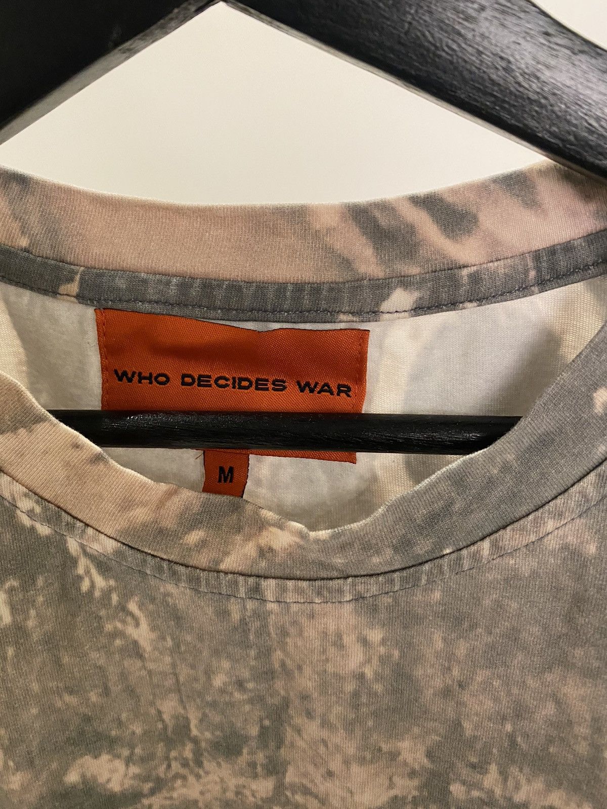 Ev Bravado Who decides war Jesus t shirt Size US M / EU 48-50 / 2 - 5 Thumbnail