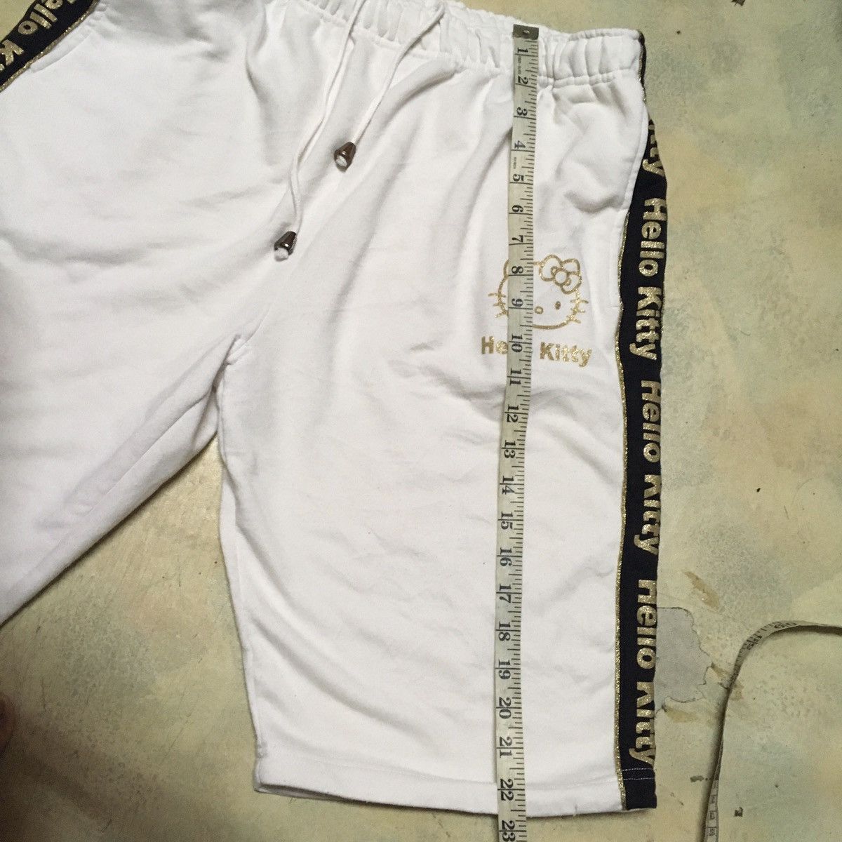 Anime Hello Kitty Side Tape Short Pants Size US 30 / EU 46 - 3 Thumbnail