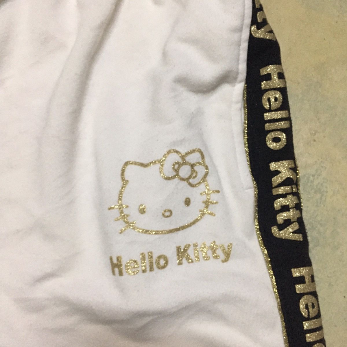 Anime Hello Kitty Side Tape Short Pants Size US 30 / EU 46 - 4 Thumbnail