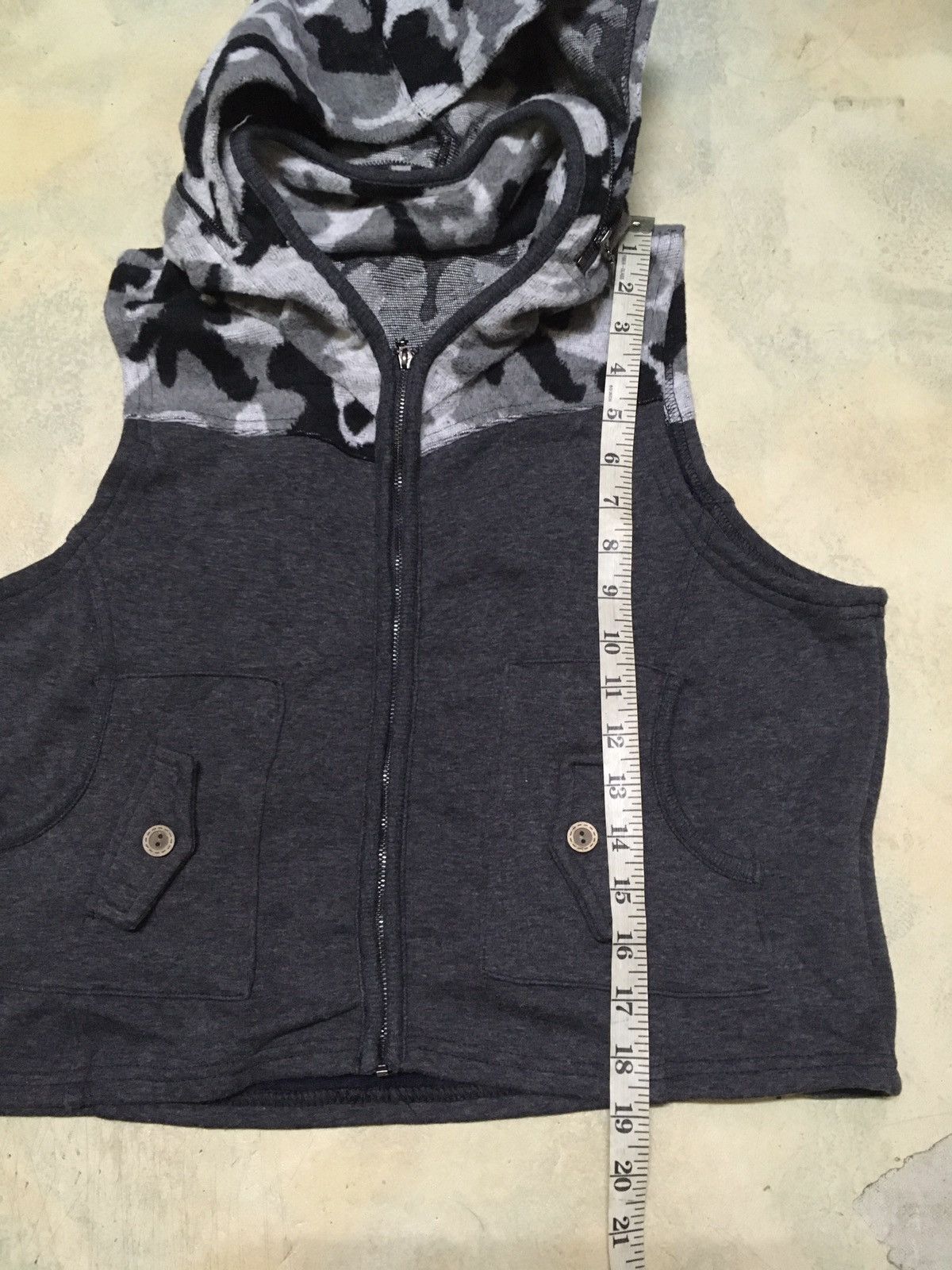 Japanese Brand Japanese Brand Camo Hoodie Vest Multipocket Tactical Style Size US S / EU 44-46 / 1 - 8 Thumbnail