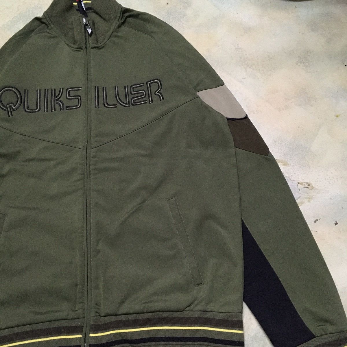 Quiksilver Quicksilver Sweater Jacket olive green Size US L / EU 52-54 / 3 - 3 Thumbnail