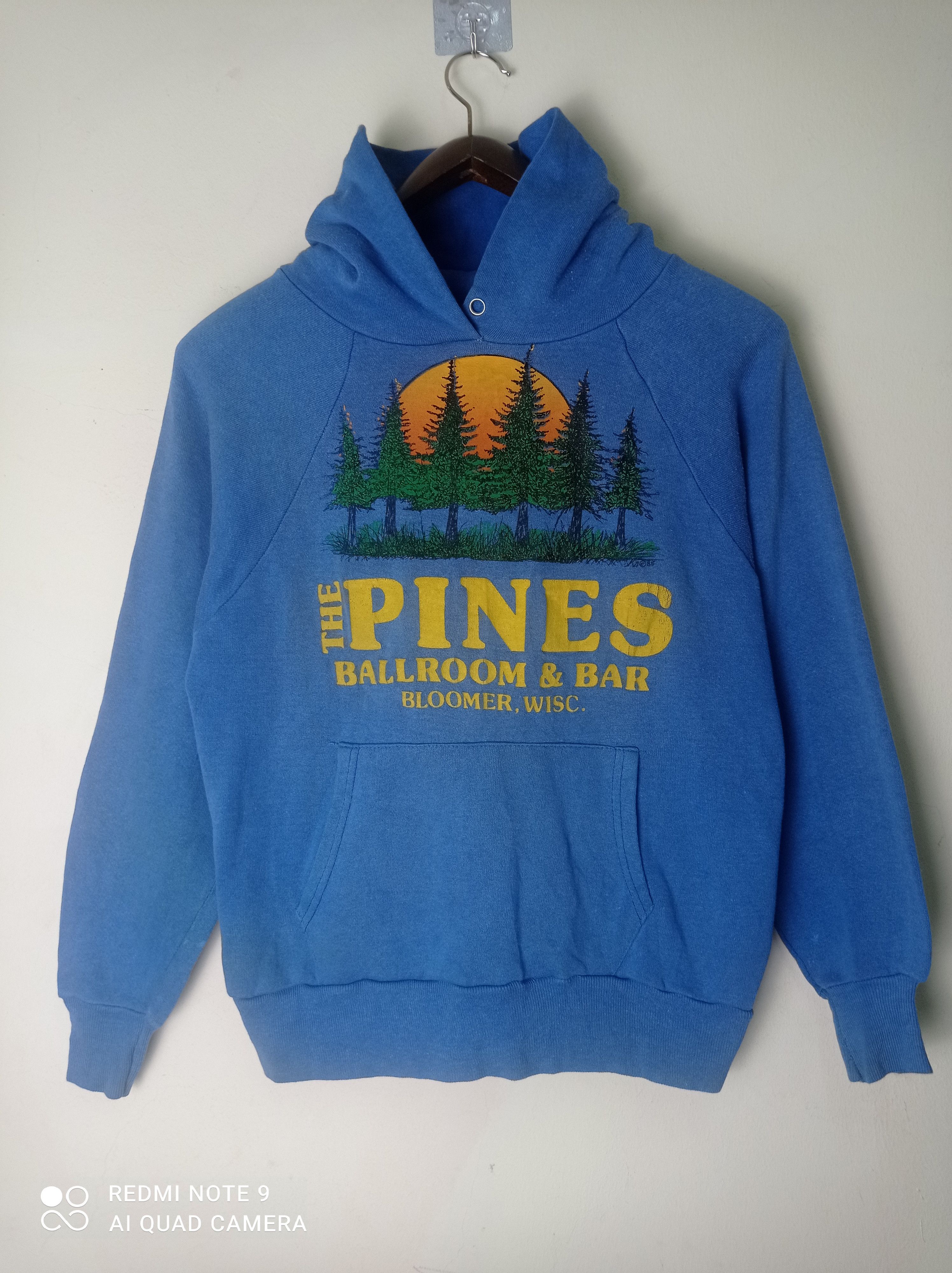 Vintage Vintage 80s The Pines Ballroom &Bar Bloomer,Wisc hoodie Size US M / EU 48-50 / 2 - 1 Thumbnail