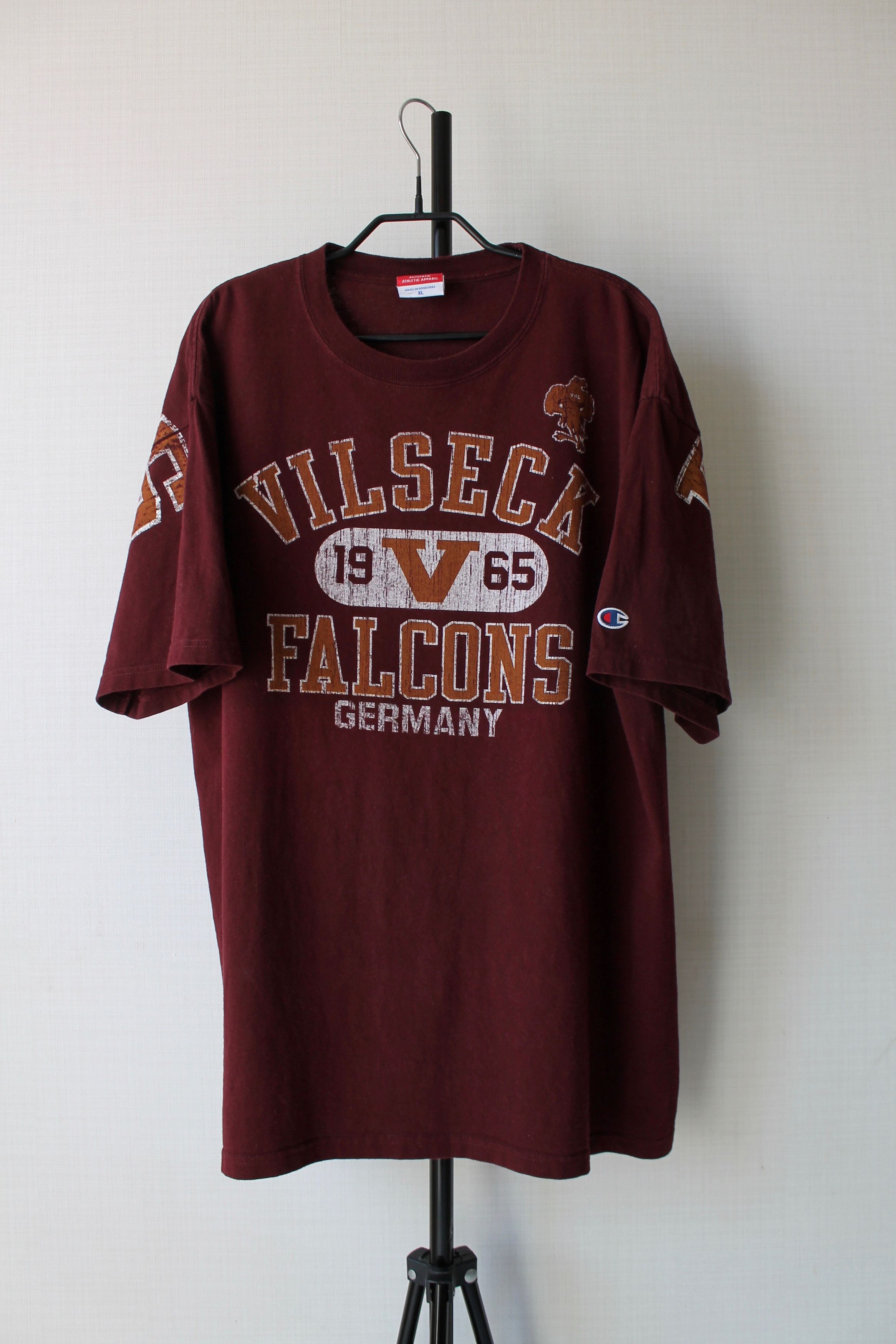 Champion Champion Vilseck Falcons Germany VHS T shirt Size US XL / EU 56 / 4 - 1 Thumbnail