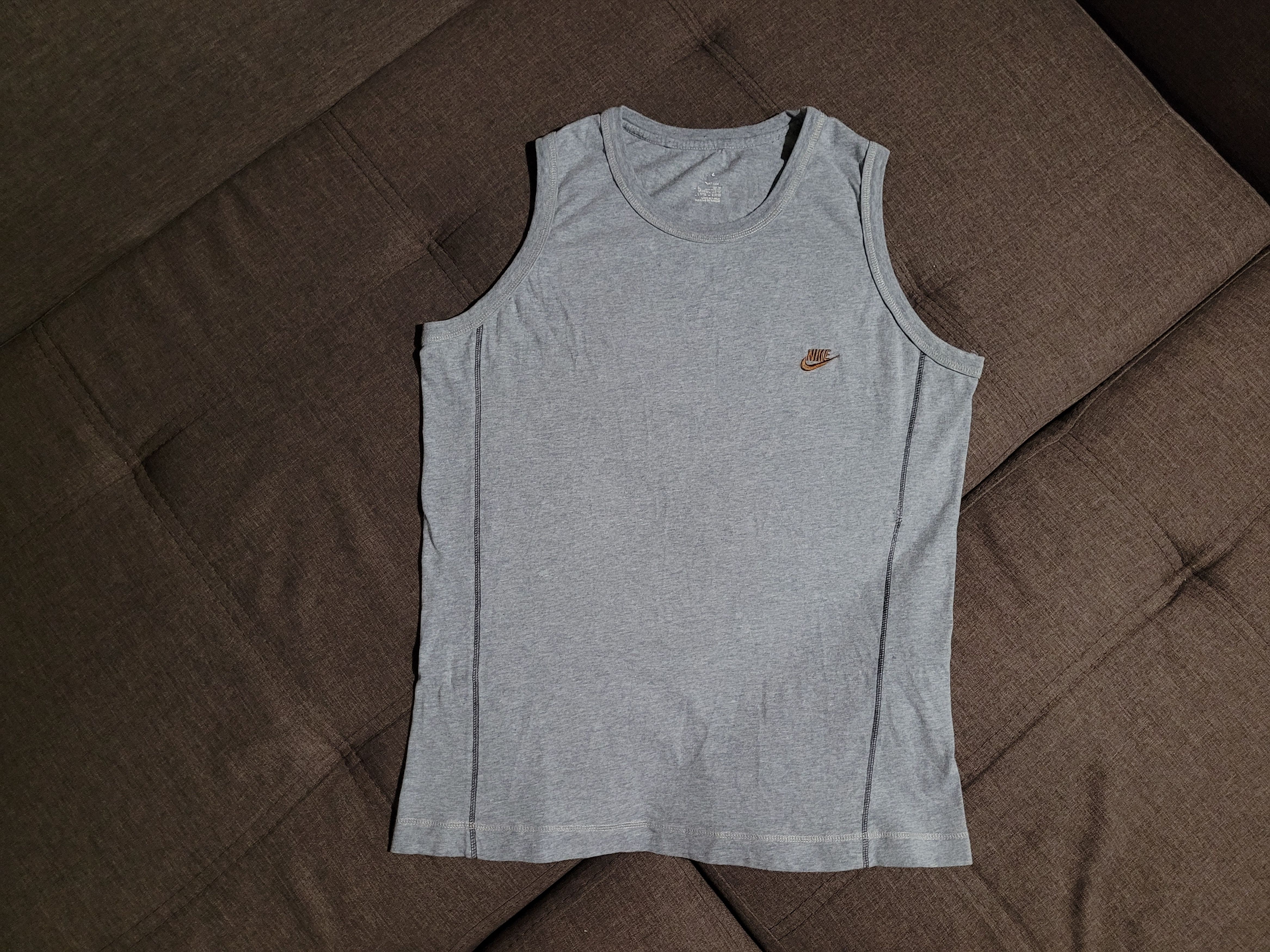 Nike vintage tank top Nike Size US L / EU 52-54 / 3 - 1 Thumbnail