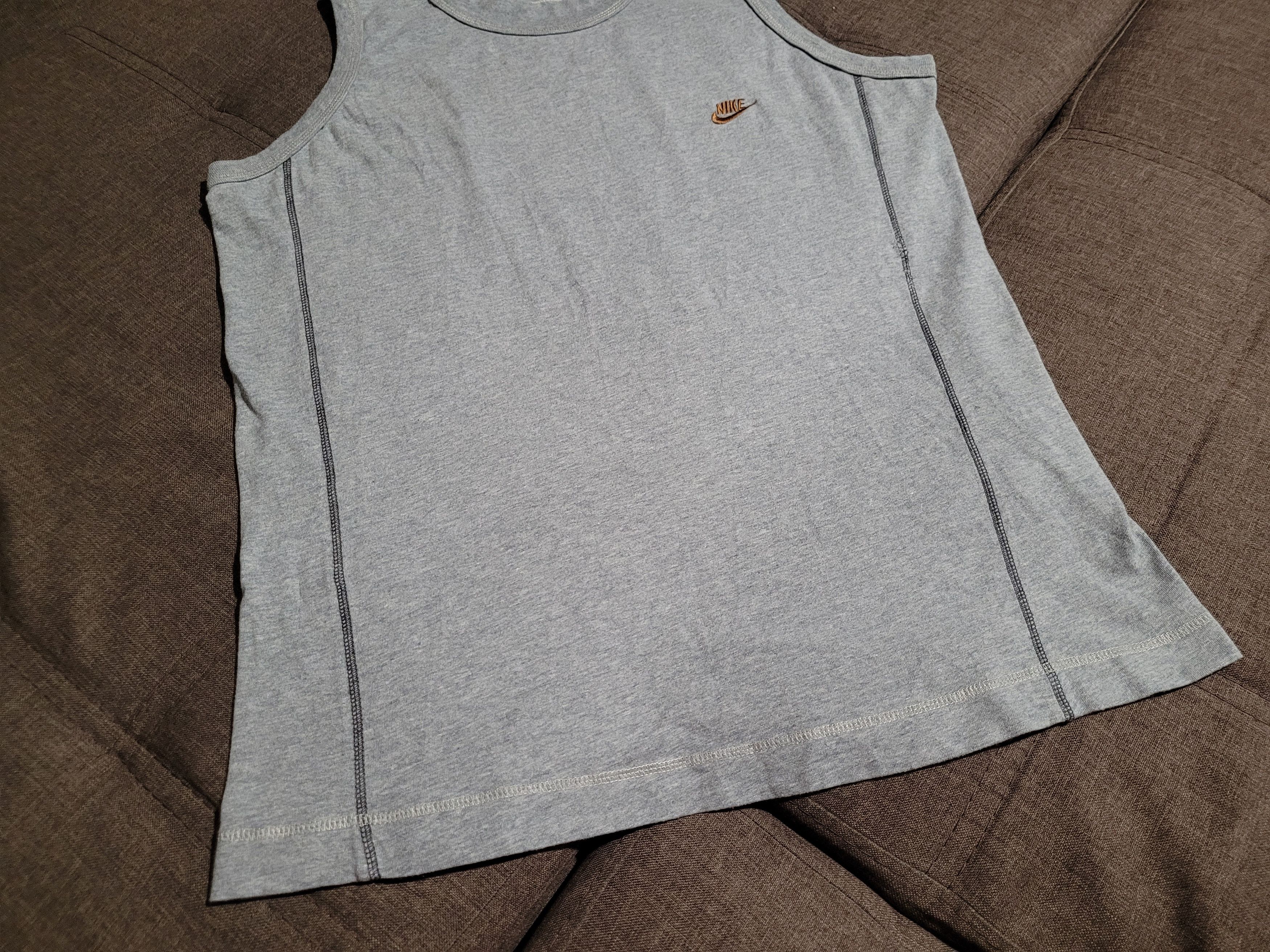 Nike vintage tank top Nike Size US L / EU 52-54 / 3 - 5 Thumbnail