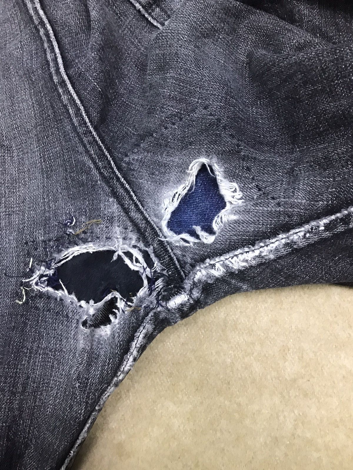 A.P.C. × Vintage Black A.P.C Distressed Denim Size US 32 / EU 48 - 7 Thumbnail