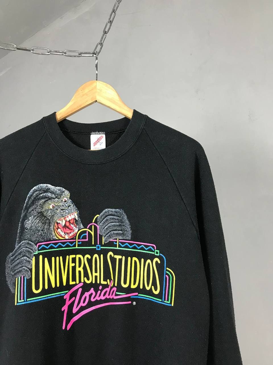 Vintage Universal Studios made in USA vintage sweatshirt Size US L / EU 52-54 / 3 - 2 Thumbnail