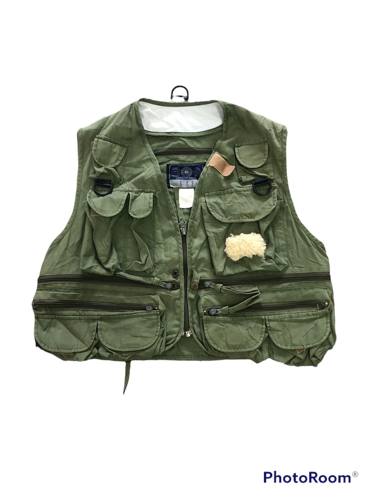 Gap GAP MULTIPOCKETS TACTICAL VEST | Grailed