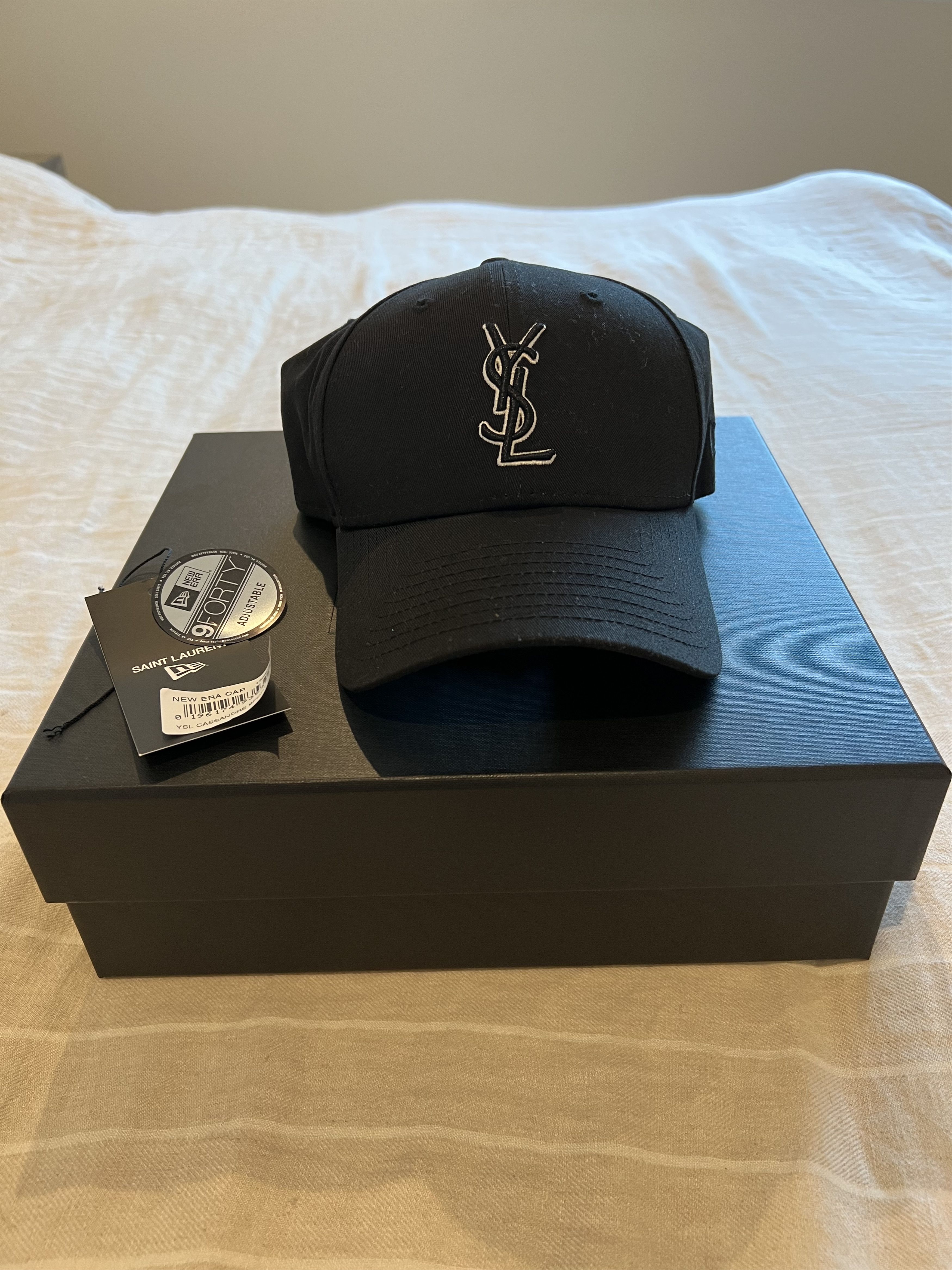 Saint Laurent Grey YSL monogram New Era baseball cap - OS For Sale at  1stDibs