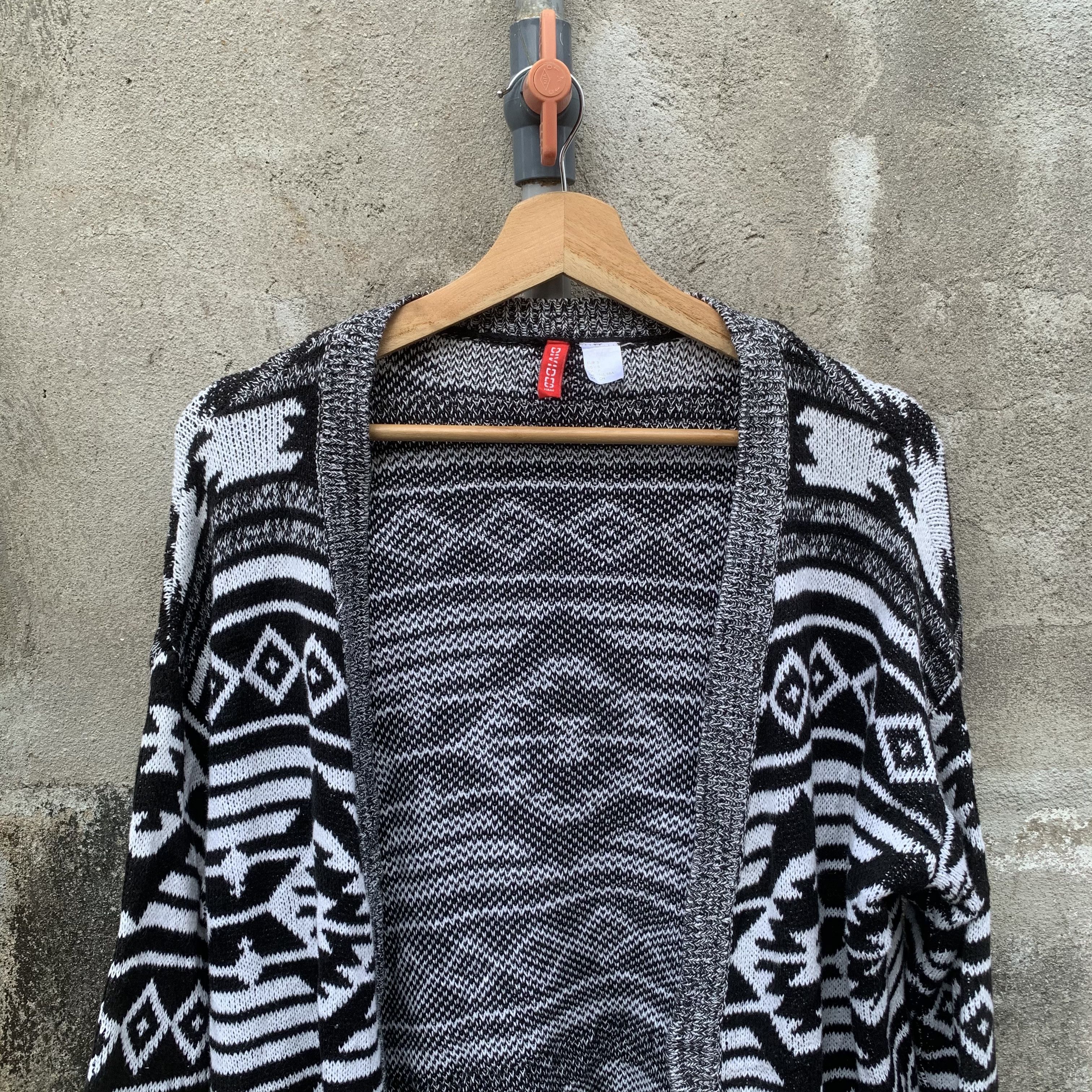 Divided Divided By H&M Knit Navajo Jumper Cardigan Open Sweater Size US L / EU 52-54 / 3 - 2 Thumbnail