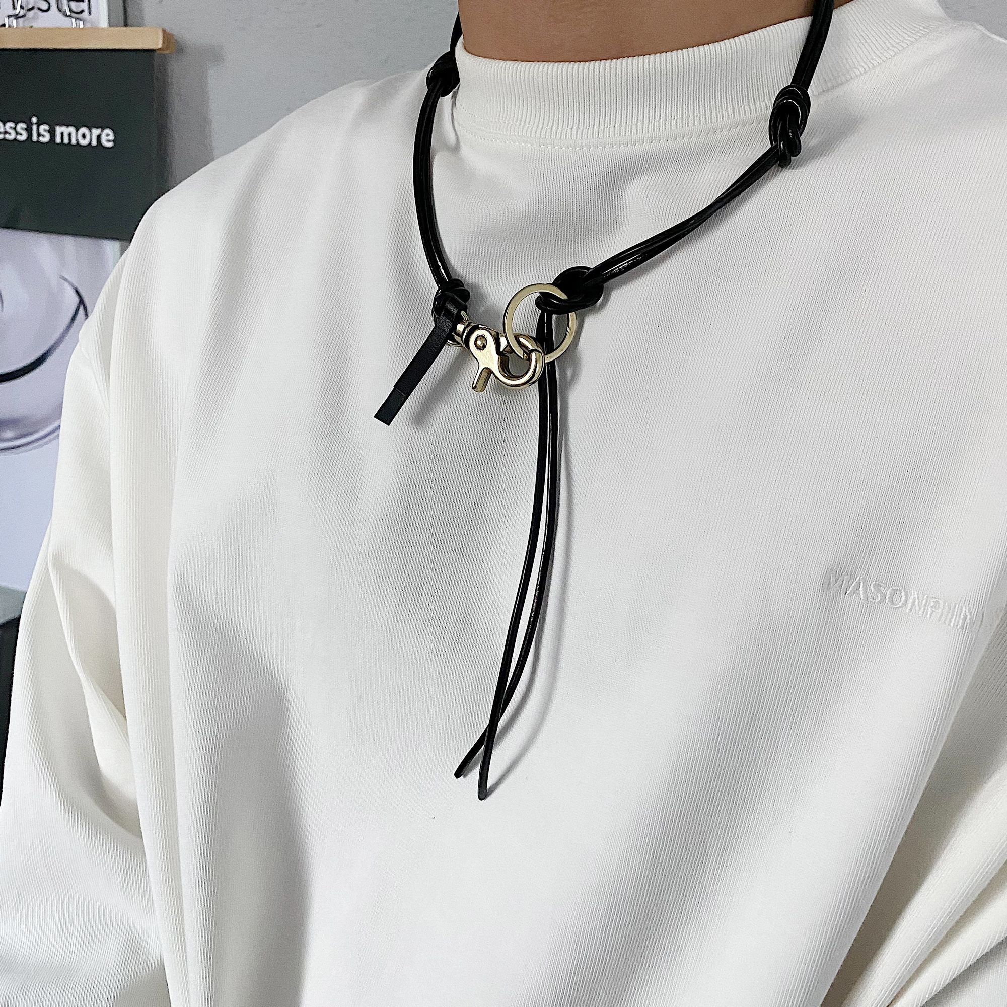 Jewelry × Vintage Fashion round stitching pu leather sweater chain Size ONE SIZE - 2 Thumbnail