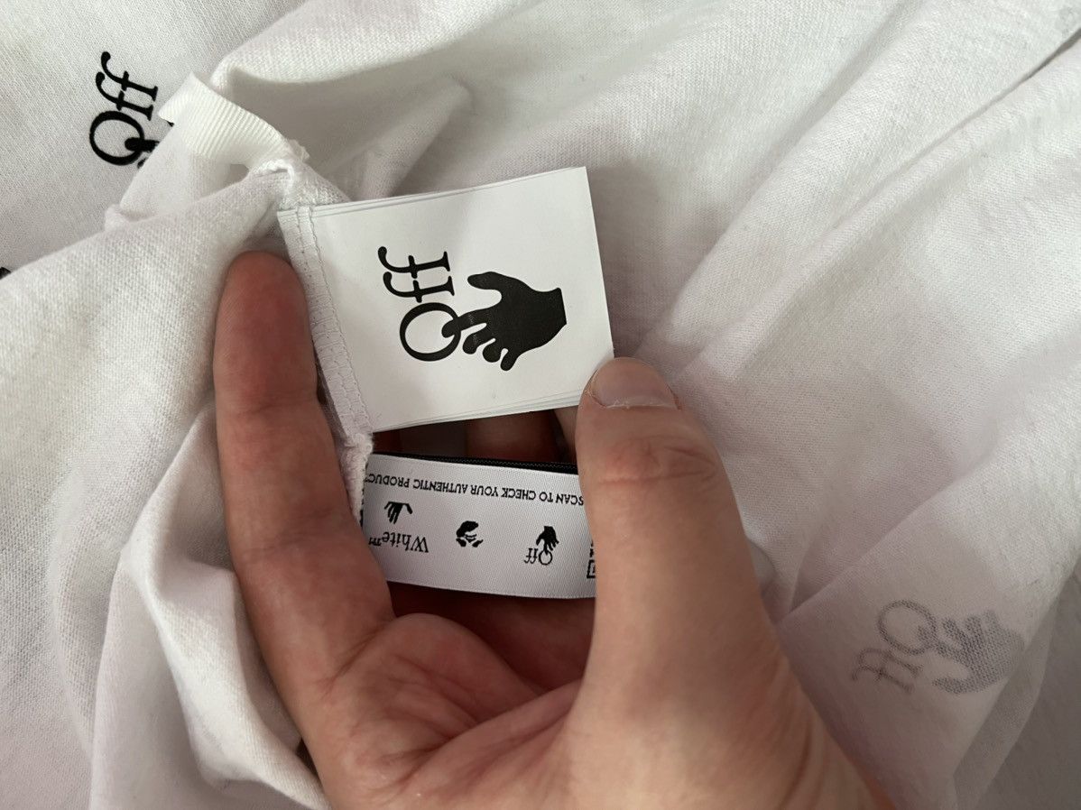 Off-White Allover logo tshirt Size US S / EU 44-46 / 1 - 7 Thumbnail