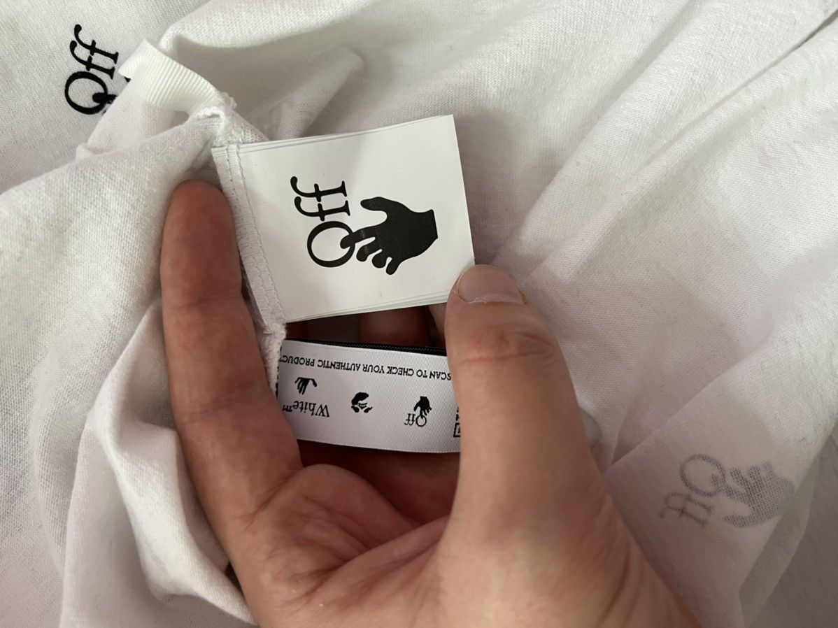 Off-White Allover logo tshirt Size US S / EU 44-46 / 1 - 8 Thumbnail