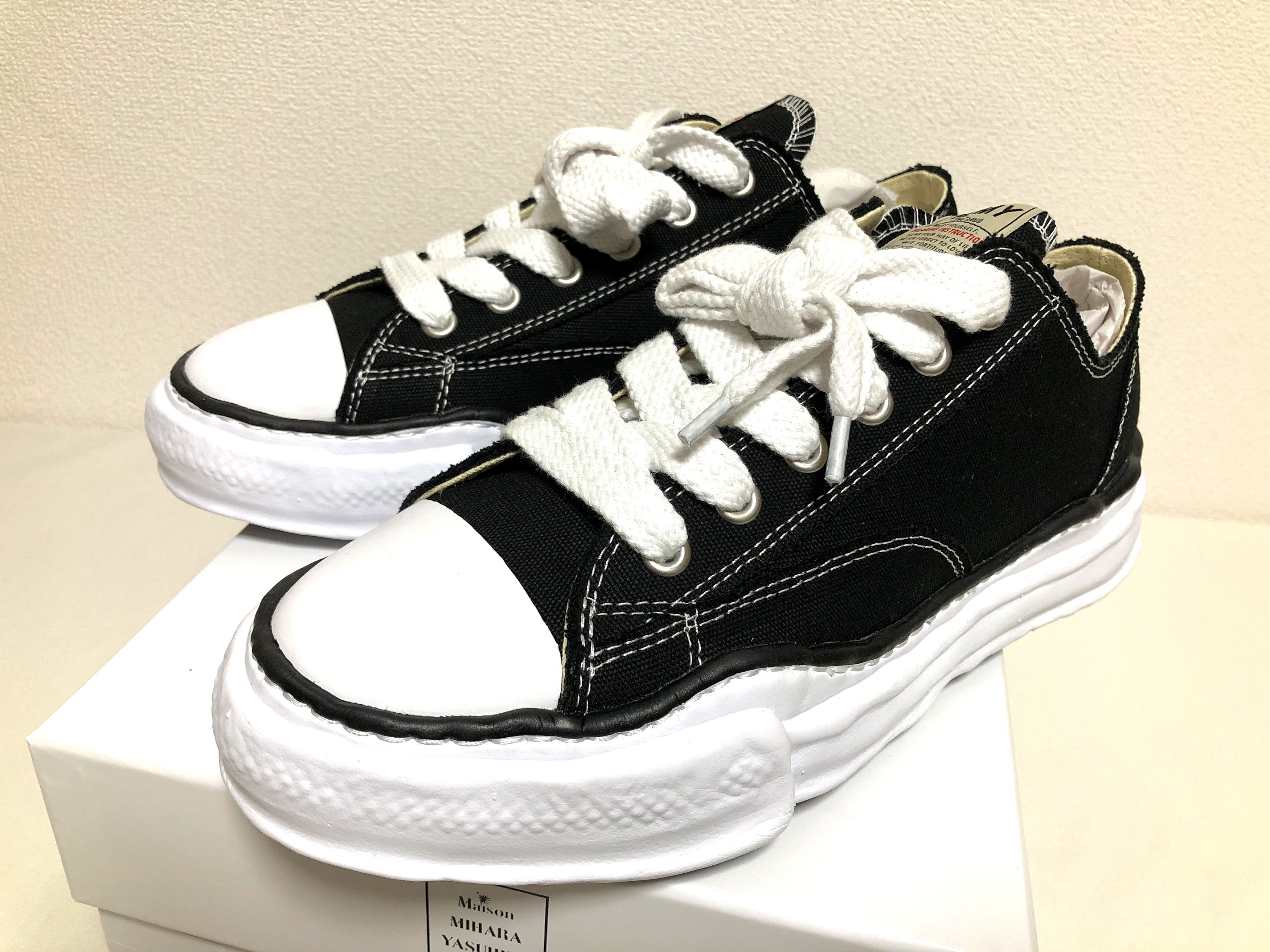MIHARA YASUHIRO PETERSON OG Sole Canvas Low-top black 44
