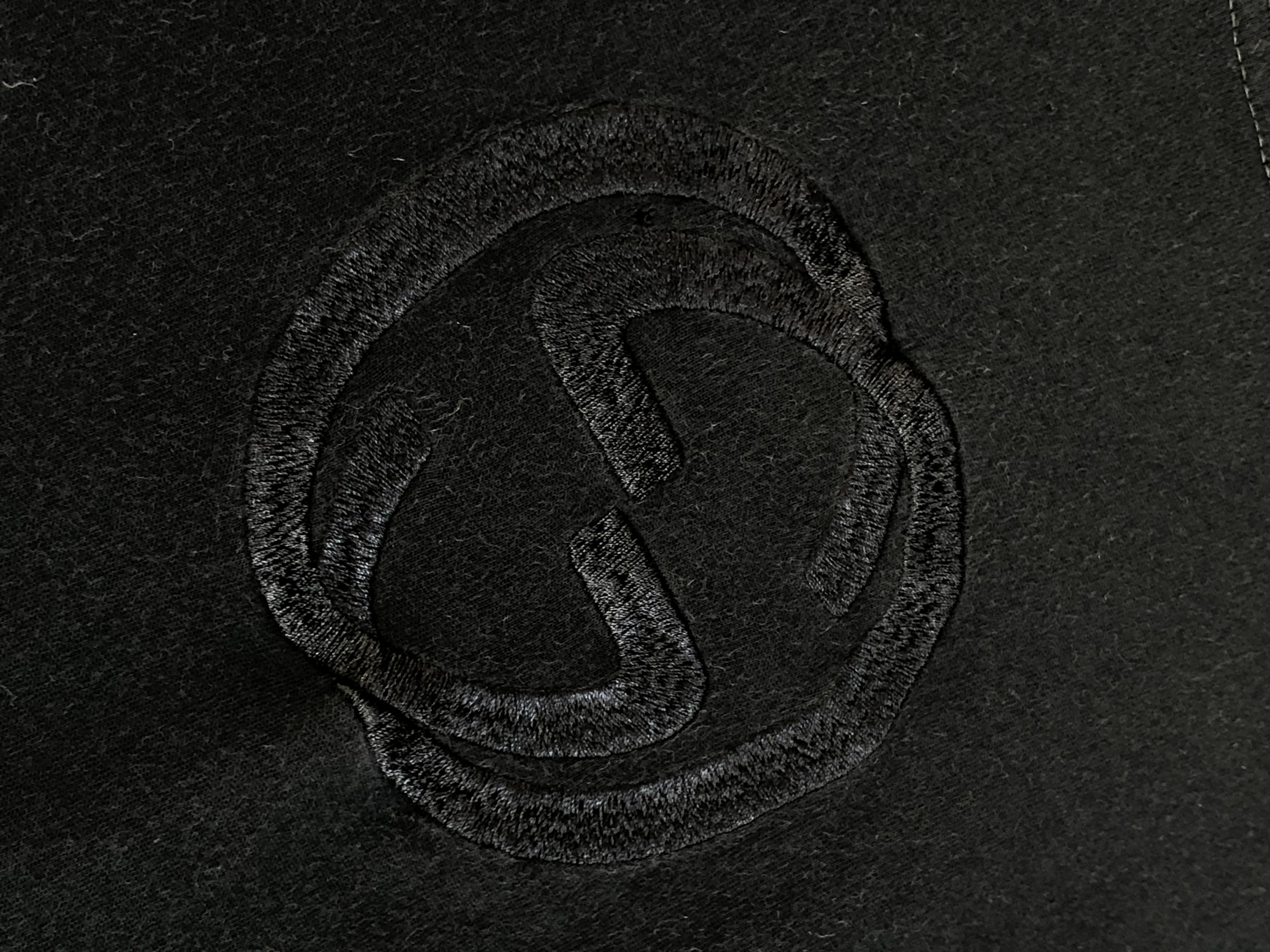 Gucci CLASSIC GUCCI ALL BLACK SLIMFIT EMBROIDERED LOGO TEE Size US M / EU 48-50 / 2 - 5 Thumbnail