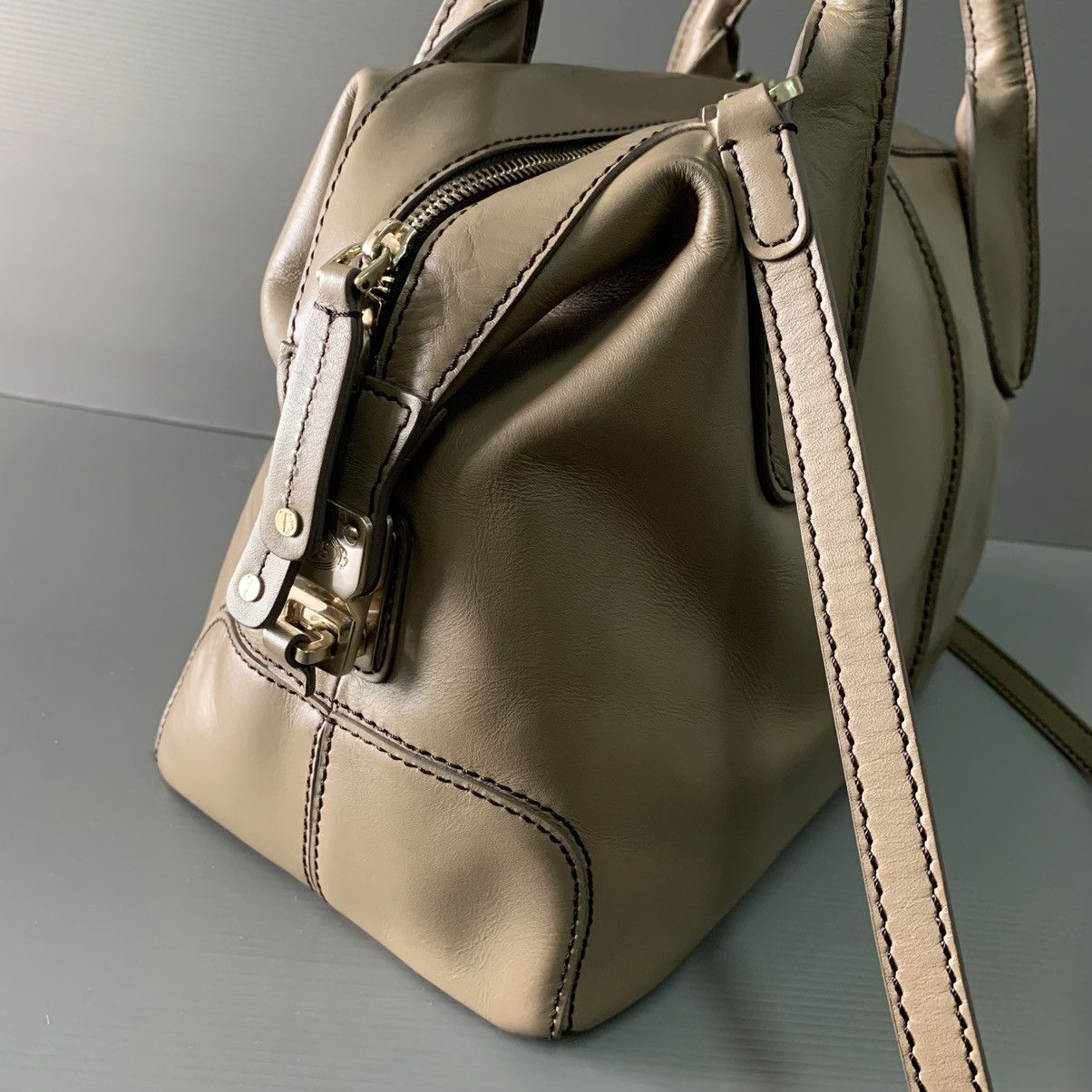 Tod's Tods Leather 2way Handbag Size ONE SIZE - 2 Thumbnail