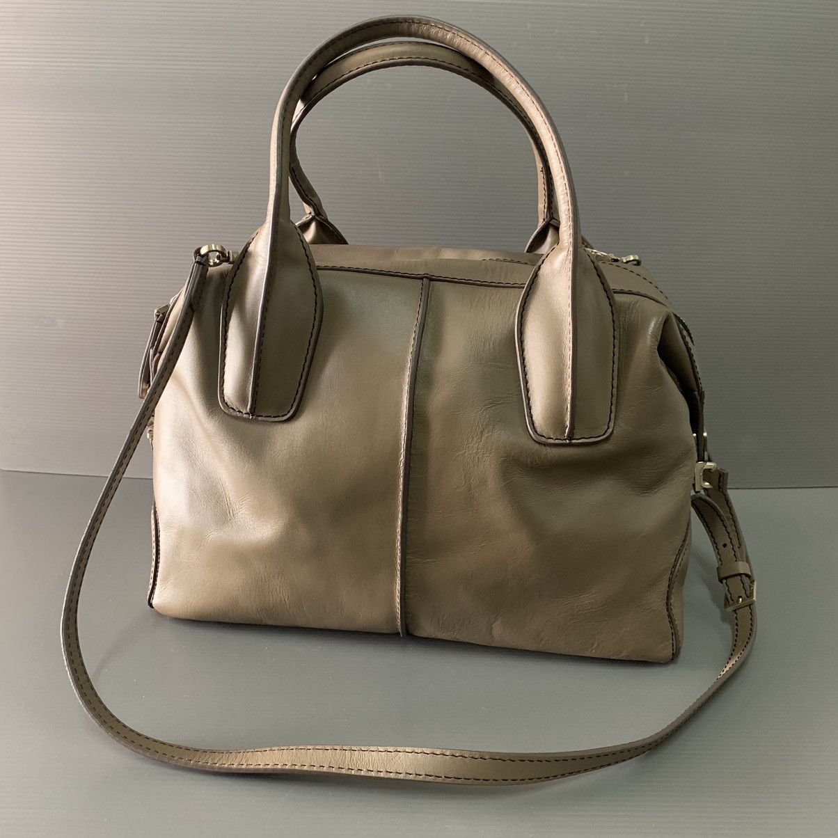 Tod's Tods Leather 2way Handbag Size ONE SIZE - 1 Thumbnail