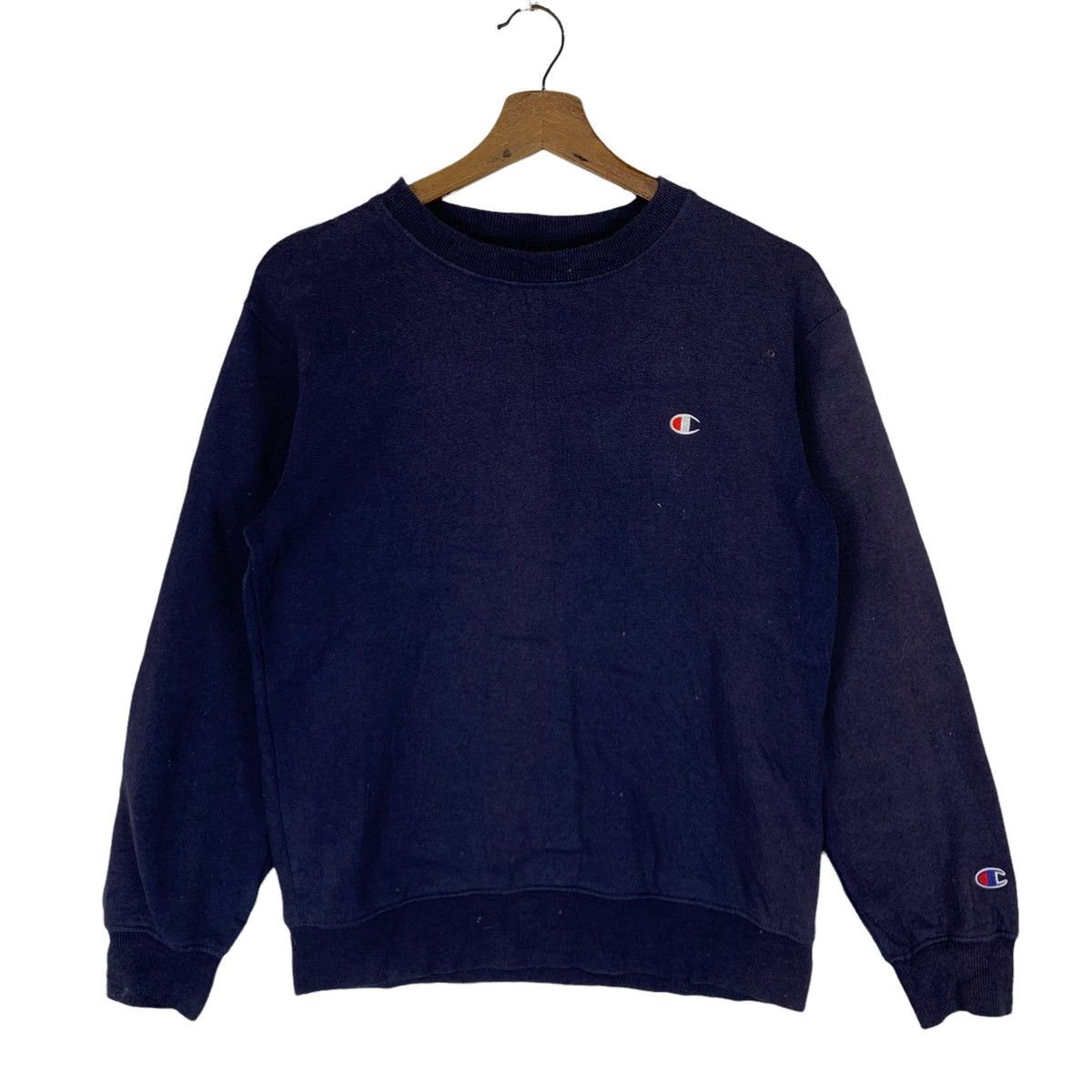 Champion Vintage Champion Crewneck Sweatshirt Size US S / EU 44-46 / 1 - 1 Thumbnail