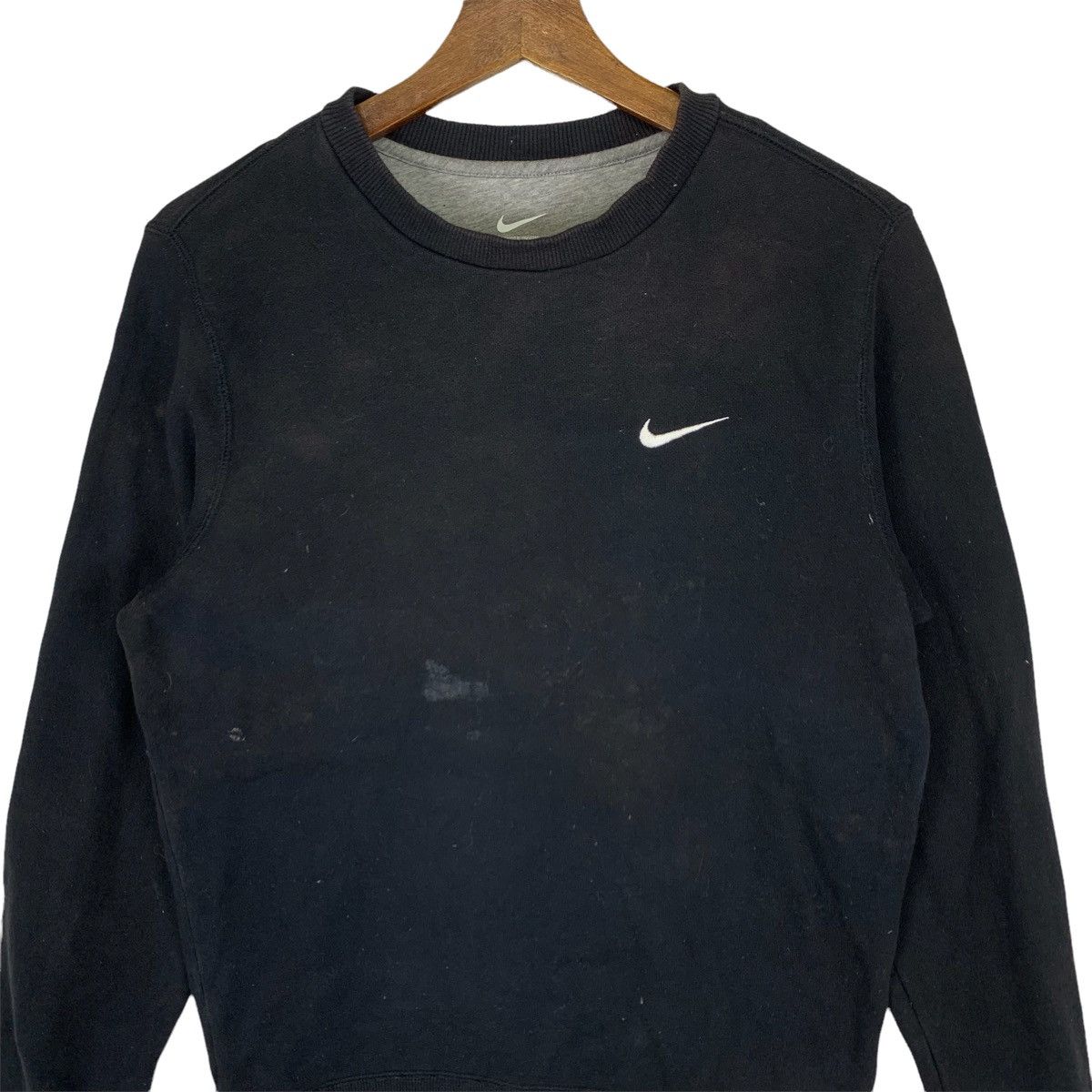 Nike Vintage Nike Swoosh Crewneck Sweatshirt Size US S / EU 44-46 / 1 - 2 Thumbnail