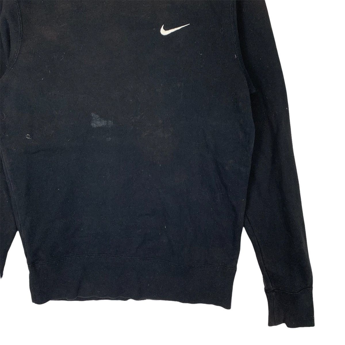 Nike Vintage Nike Swoosh Crewneck Sweatshirt Size US S / EU 44-46 / 1 - 3 Thumbnail