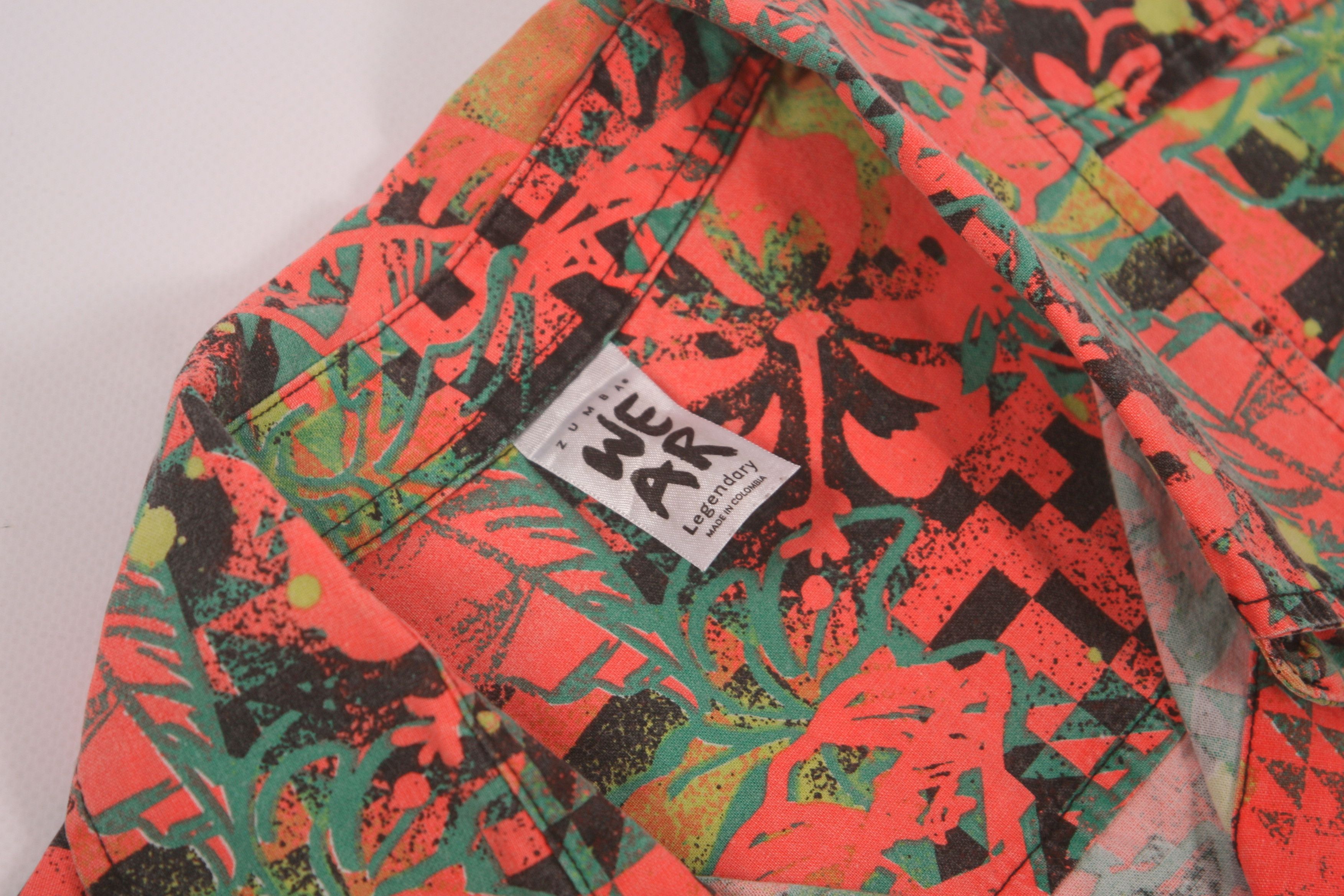 Vintage 🔥 VTG 🔥 Zumba Wear Psychedelic All Over Printed Shirt Size US L / EU 52-54 / 3 - 5 Thumbnail