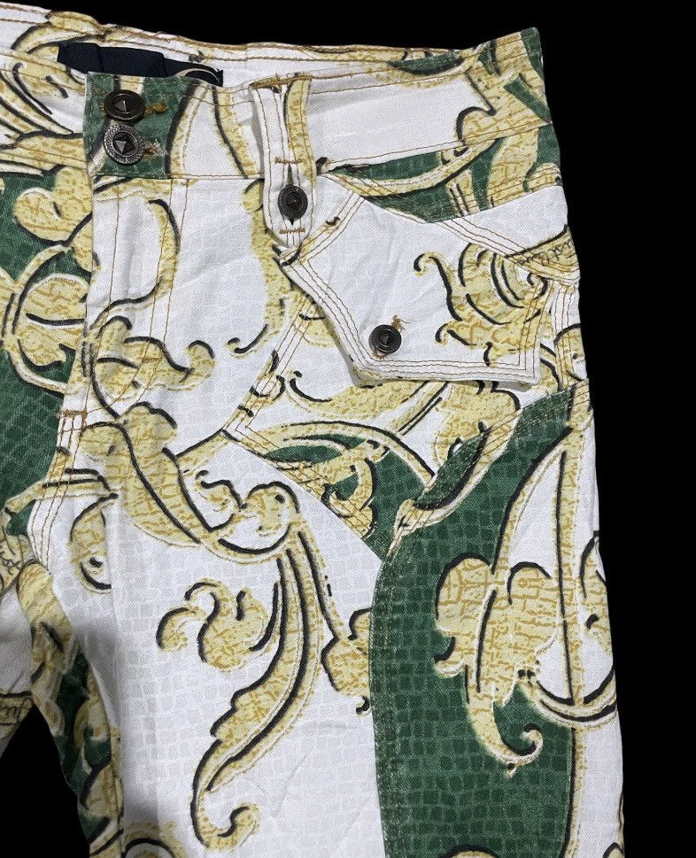 Designer Roberto Cavalli Signature Baroque Luxury Printed Shorts Size US 30 / EU 46 - 7 Thumbnail