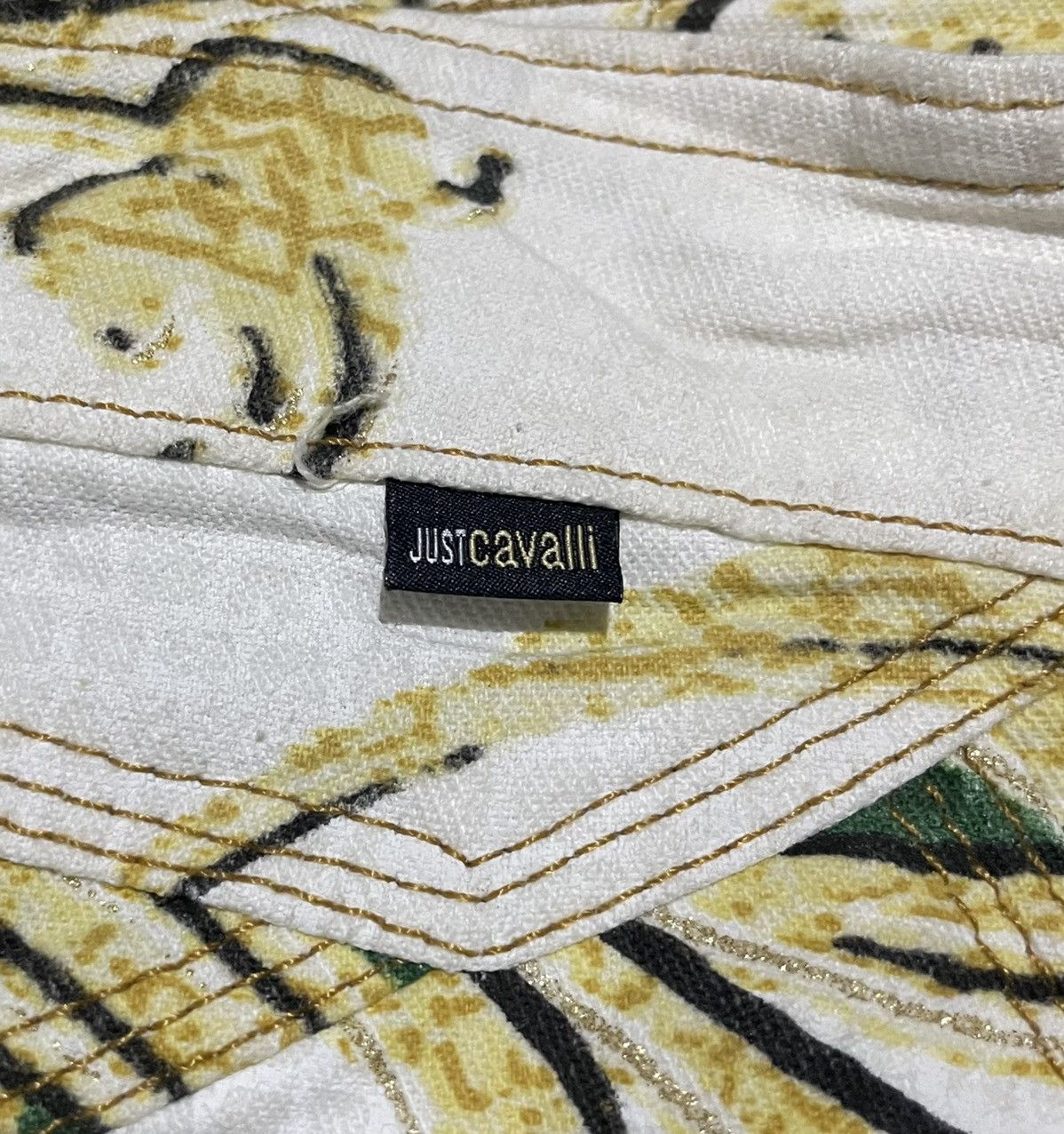 Designer Roberto Cavalli Signature Baroque Luxury Printed Shorts Size US 30 / EU 46 - 11 Thumbnail