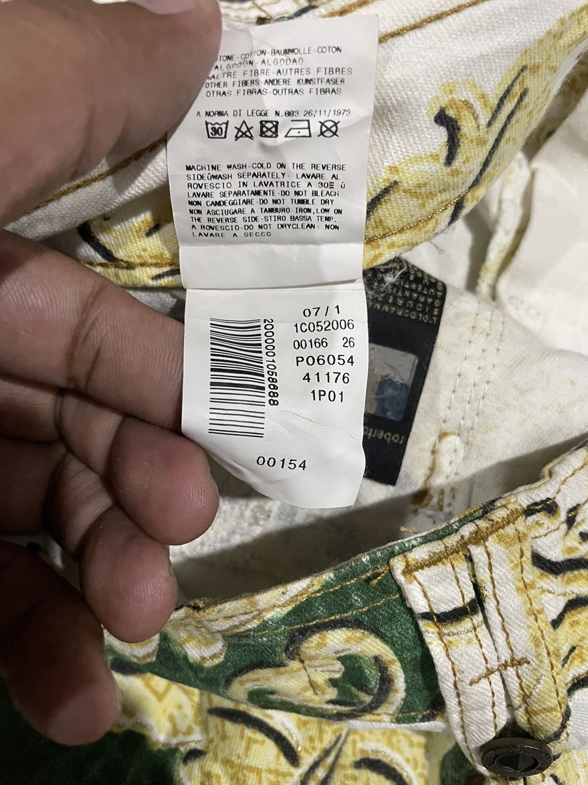 Designer Roberto Cavalli Signature Baroque Luxury Printed Shorts Size US 30 / EU 46 - 19 Thumbnail