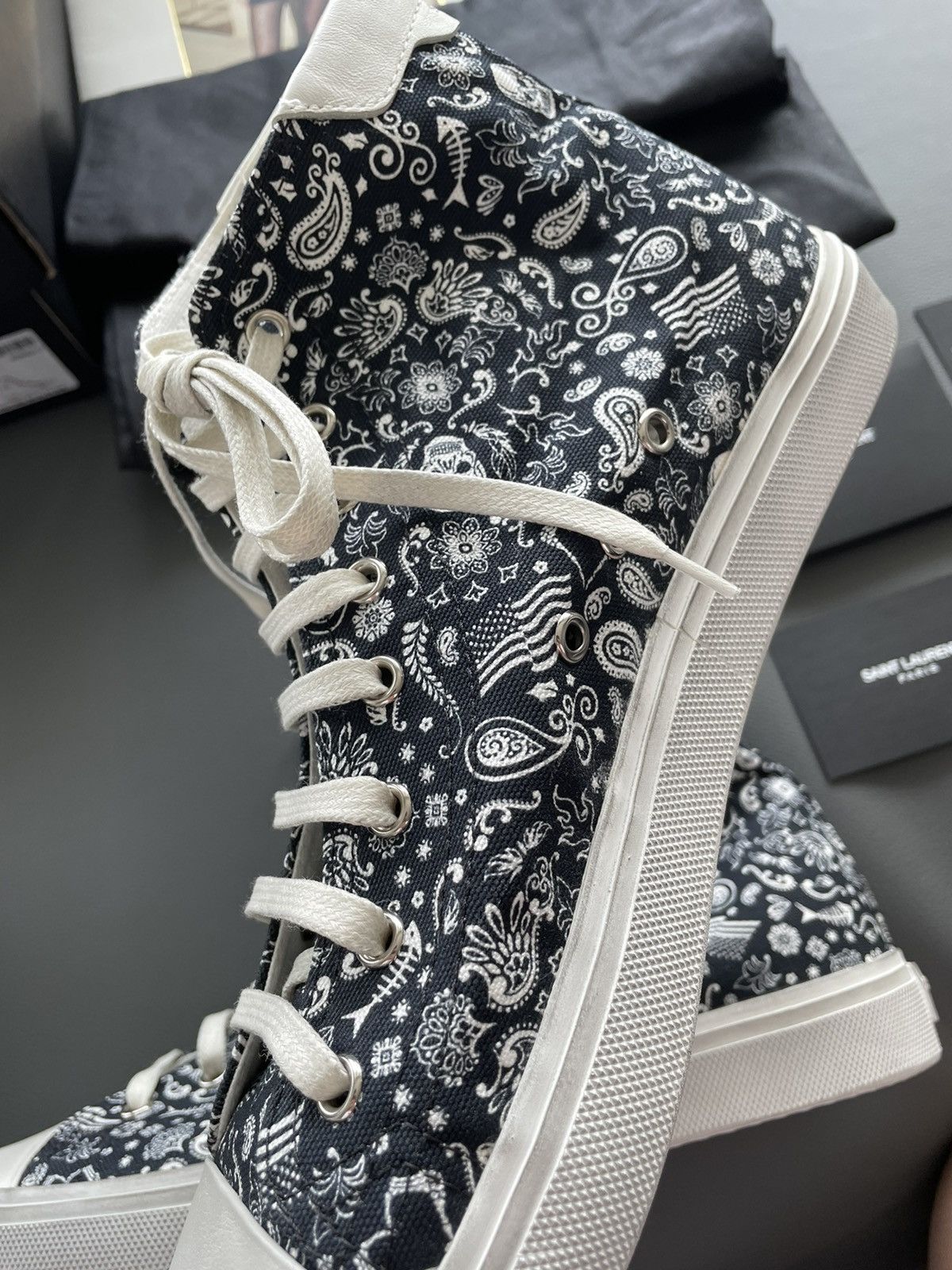 Hedi Slimane × Saint Laurent Paris × Yves Saint Laurent Limited Rare Brand New Super Runway YSL Sneaker Size US 8 / EU 41 - 17 Thumbnail
