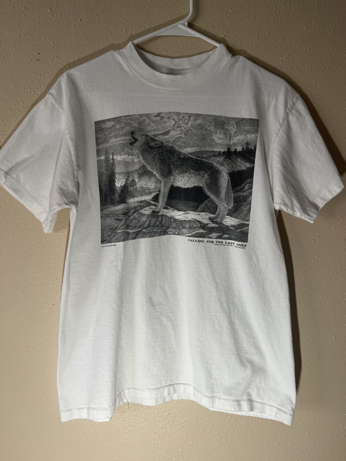 Vintage Vintage wolf print shirt Size US S / EU 44-46 / 1 - 1 Preview