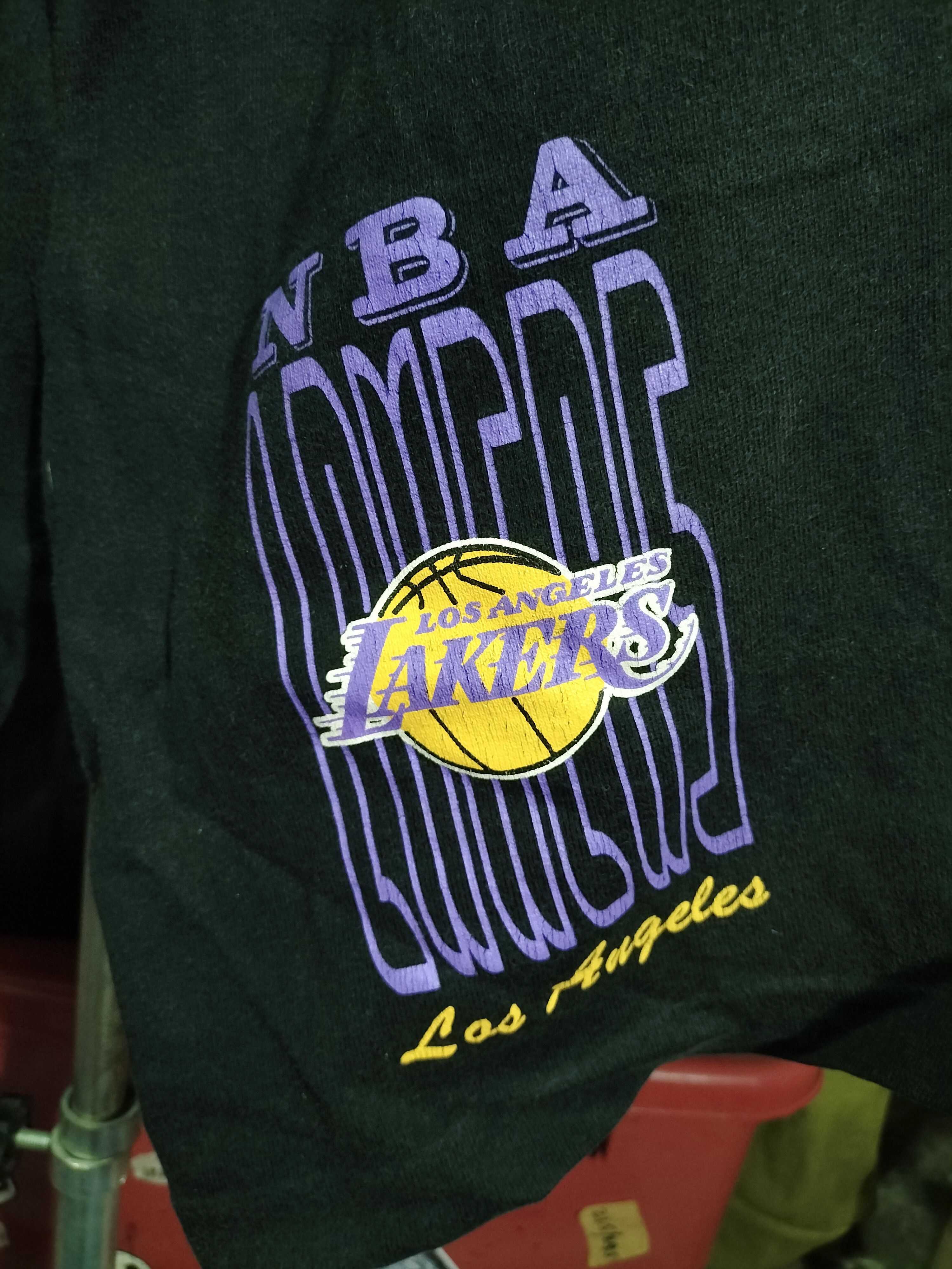 NBA × Vintage Vintage 90s Los Angeles Lakers NBA Short pants basketball Size US 34 / EU 50 - 2 Thumbnail