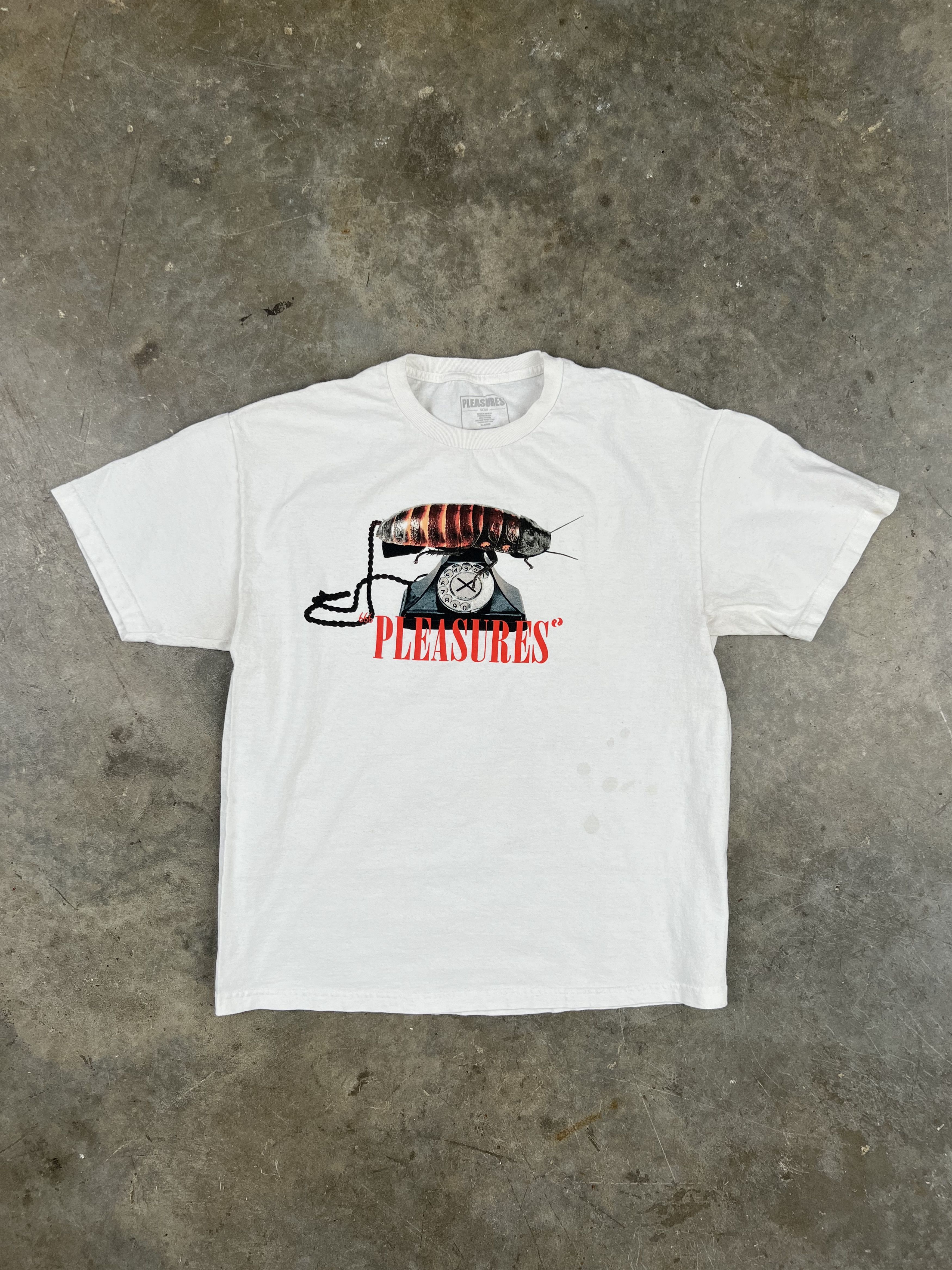 Pleasures Pleasures Bug Cockroach Phone Tee White XL 🥣🧊❄️ Gun 666 Size US XL / EU 56 / 4 - 1 Thumbnail