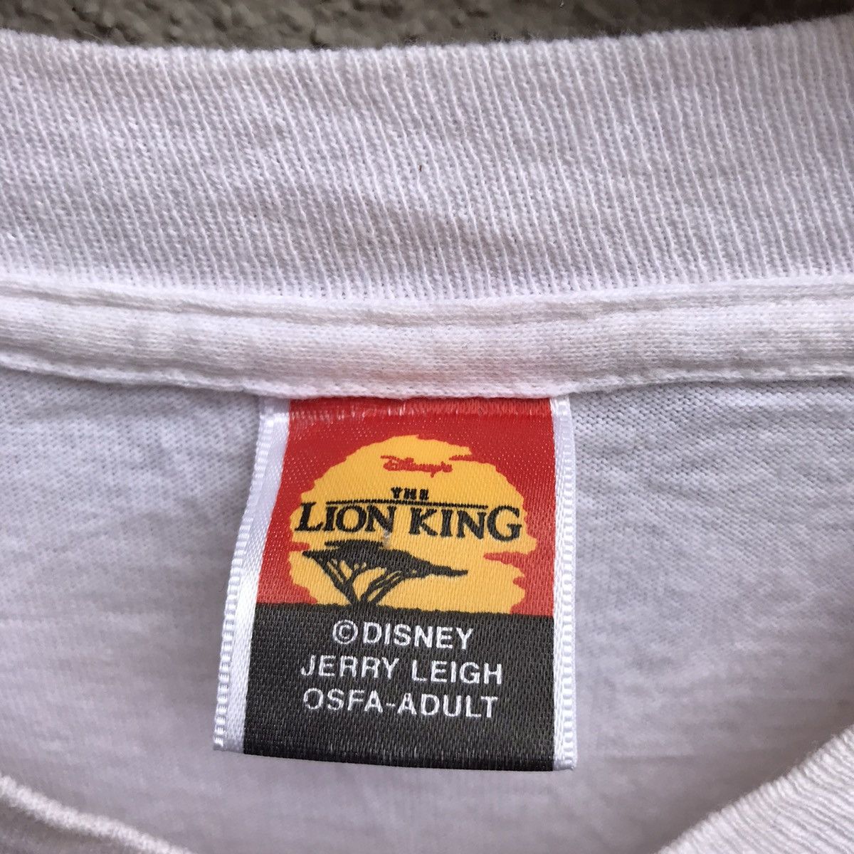 Disney Vintage 90s THE LION KING movie all over print tee disney Size US XL / EU 56 / 4 - 4 Thumbnail