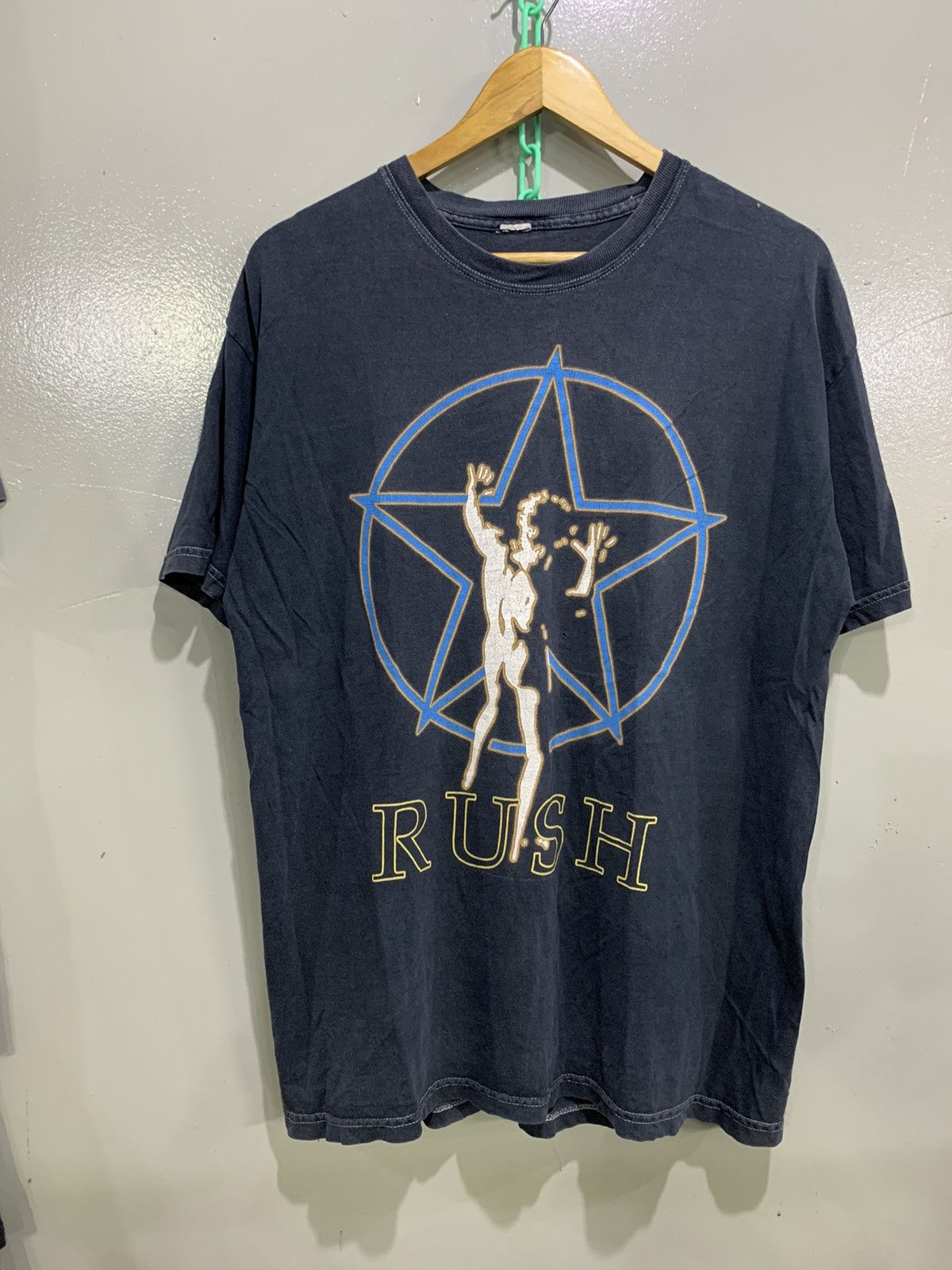Band Tees Rush T shirt Size US L / EU 52-54 / 3 - 1 Thumbnail