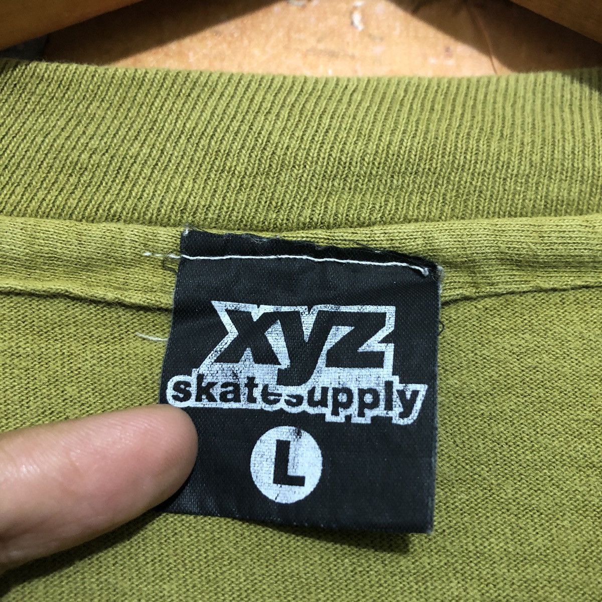Vintage Vintage XYZ Skate Supply T-Shirt Size US L / EU 52-54 / 3 - 3 Thumbnail