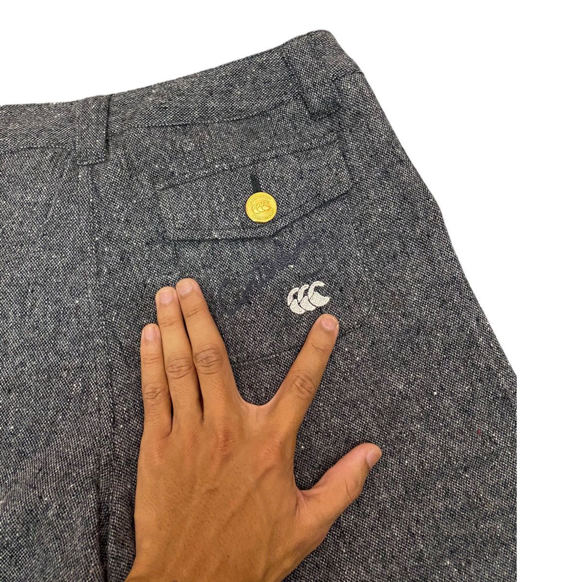 All Blacks × Canterbury of New Zealand × Vintage ICONIC CANTERBURY SIGNATURE BACK POCKET WOOL SHORT PANTS Size US 29 - 3 Thumbnail